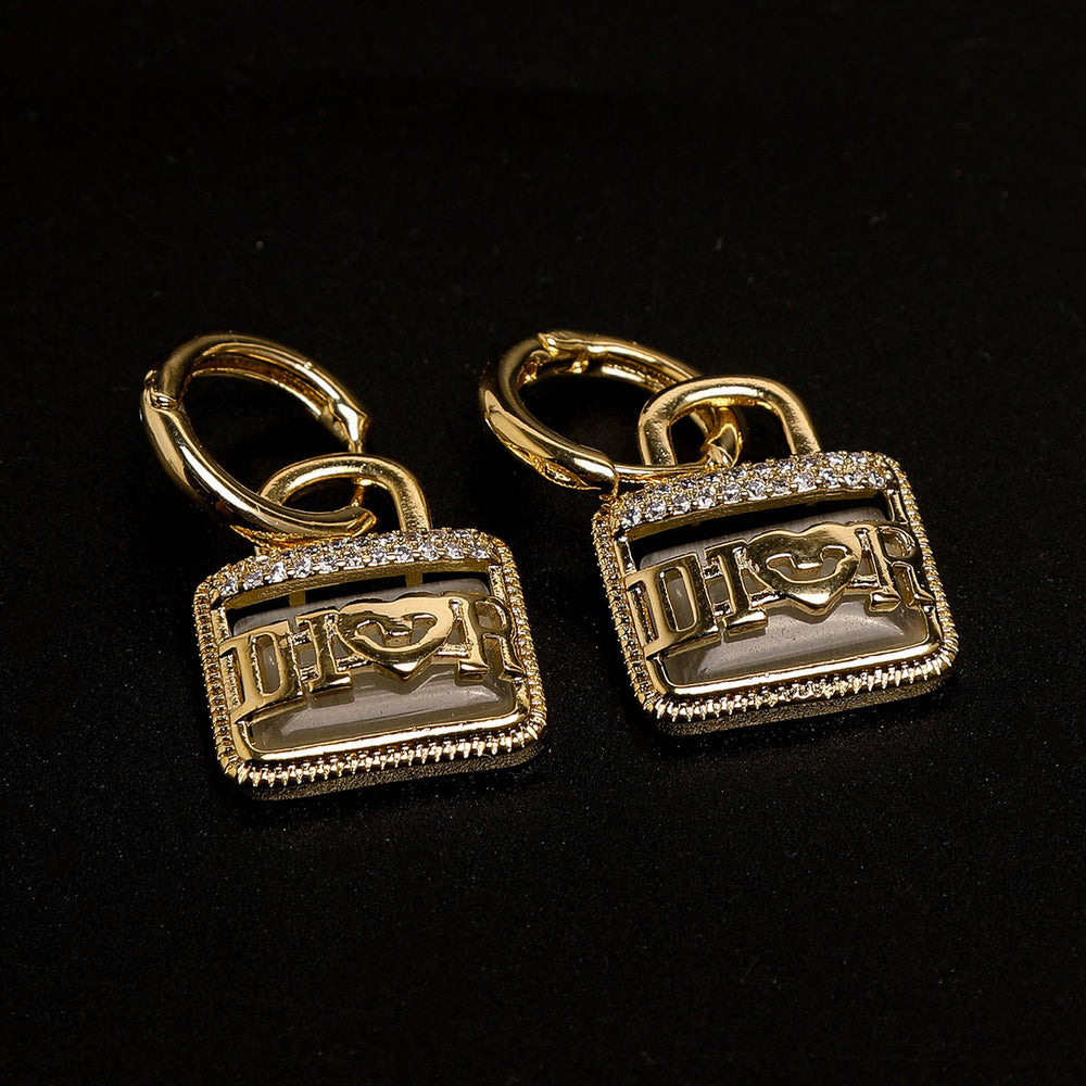 Women's Earrings - A11, Women Earrings & Tops, Chase Value, Chase Value