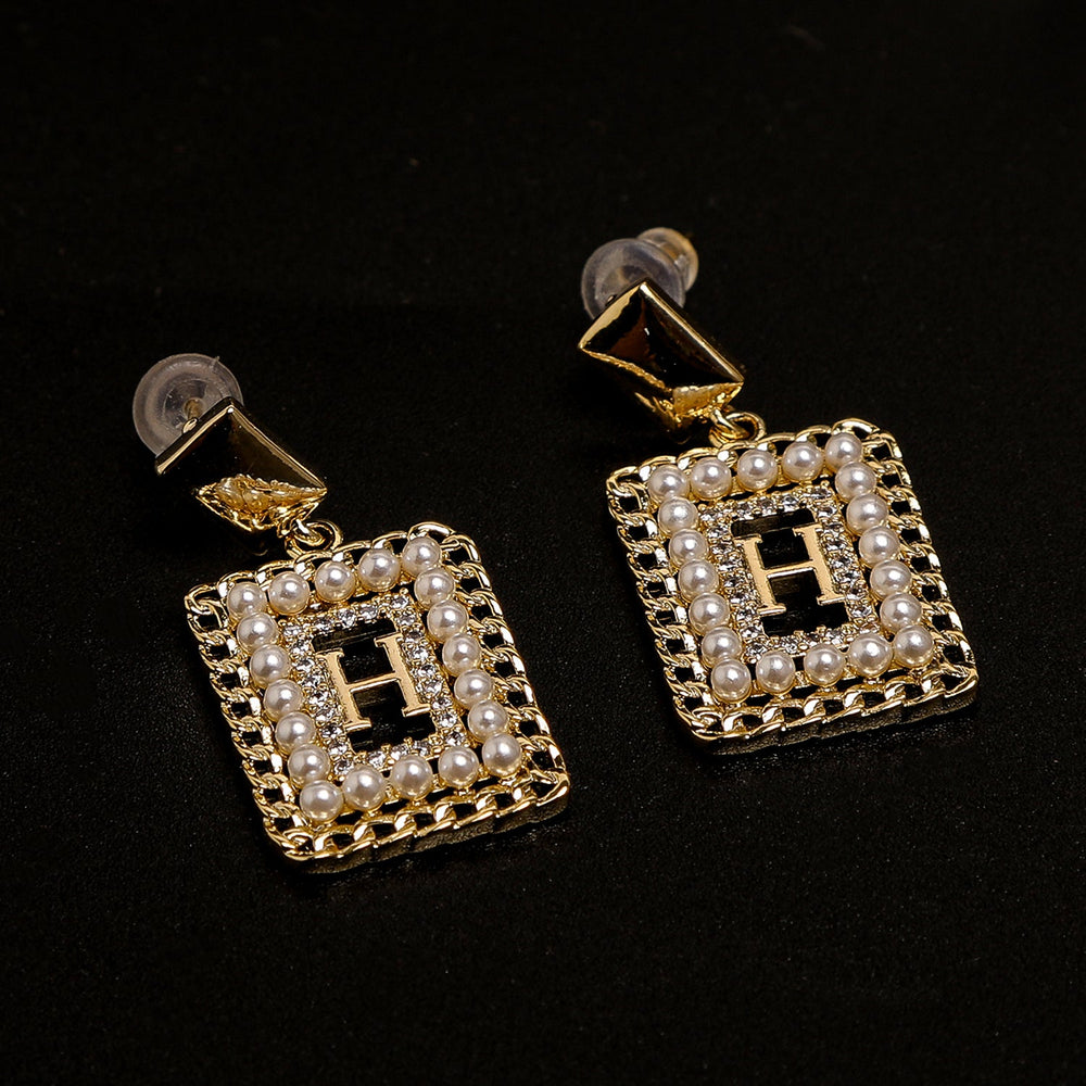 Women's Earrings - A15, Women Earrings & Tops, Chase Value, Chase Value