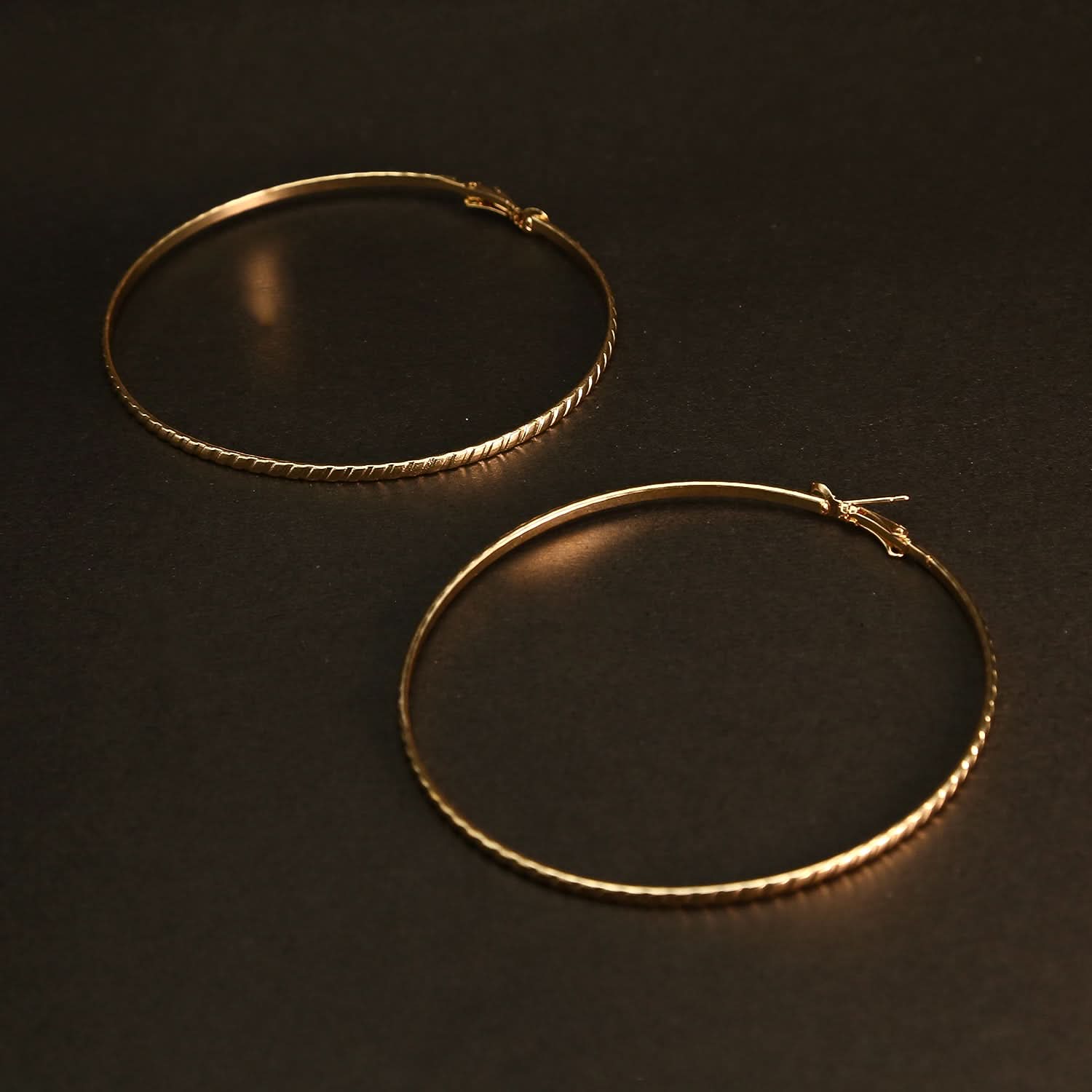 Women's Stylish Earing - Golden, Women Earrings & Tops, Chase Value, Chase Value