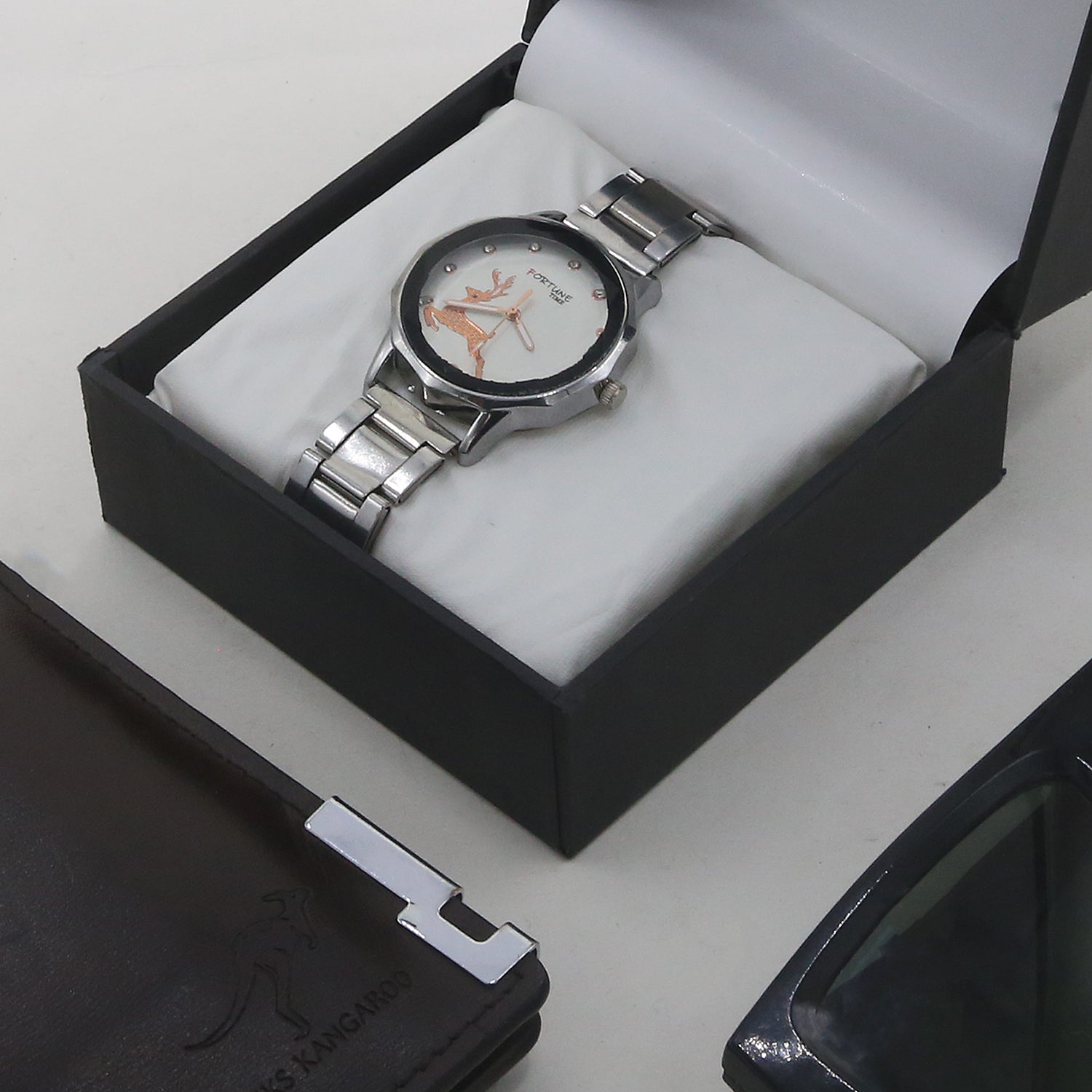 Women's Watch Fhulun Chain, Women Watches, Chase Value, Chase Value