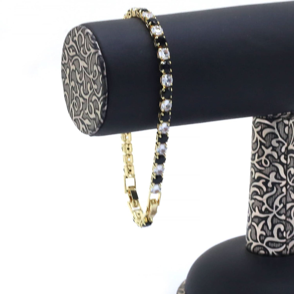 Women's Brecelets - A22, Women Bangles & Bracelets, Chase Value, Chase Value