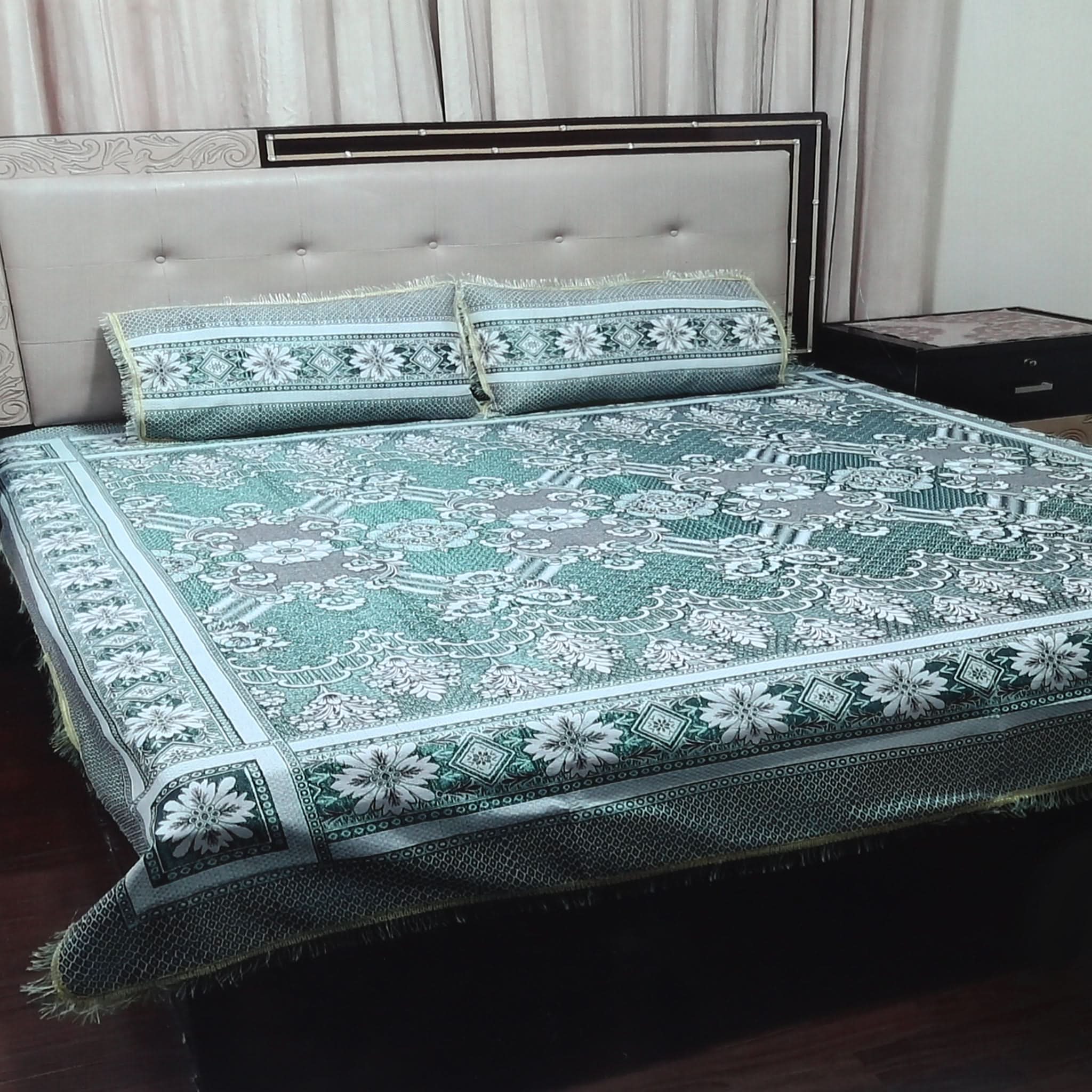 Gultex Heavy Fancy Bed Sheet - A2, Double Size Bed Sheet, Chase Value, Chase Value