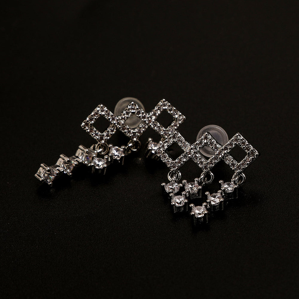 Women's Earrings - A2, Women Earrings & Tops, Chase Value, Chase Value