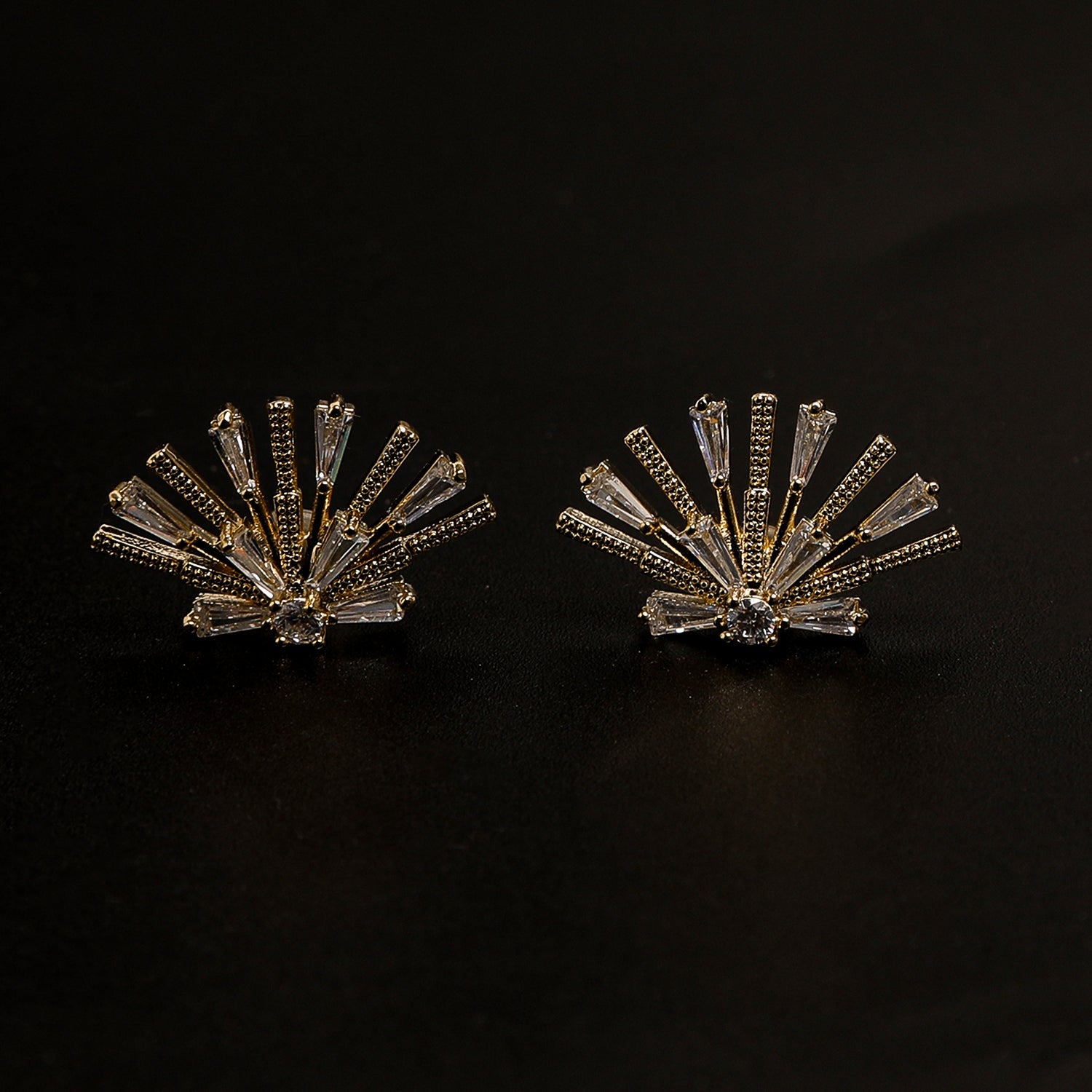 Women's Tops - A2, Women Earrings & Tops, Chase Value, Chase Value