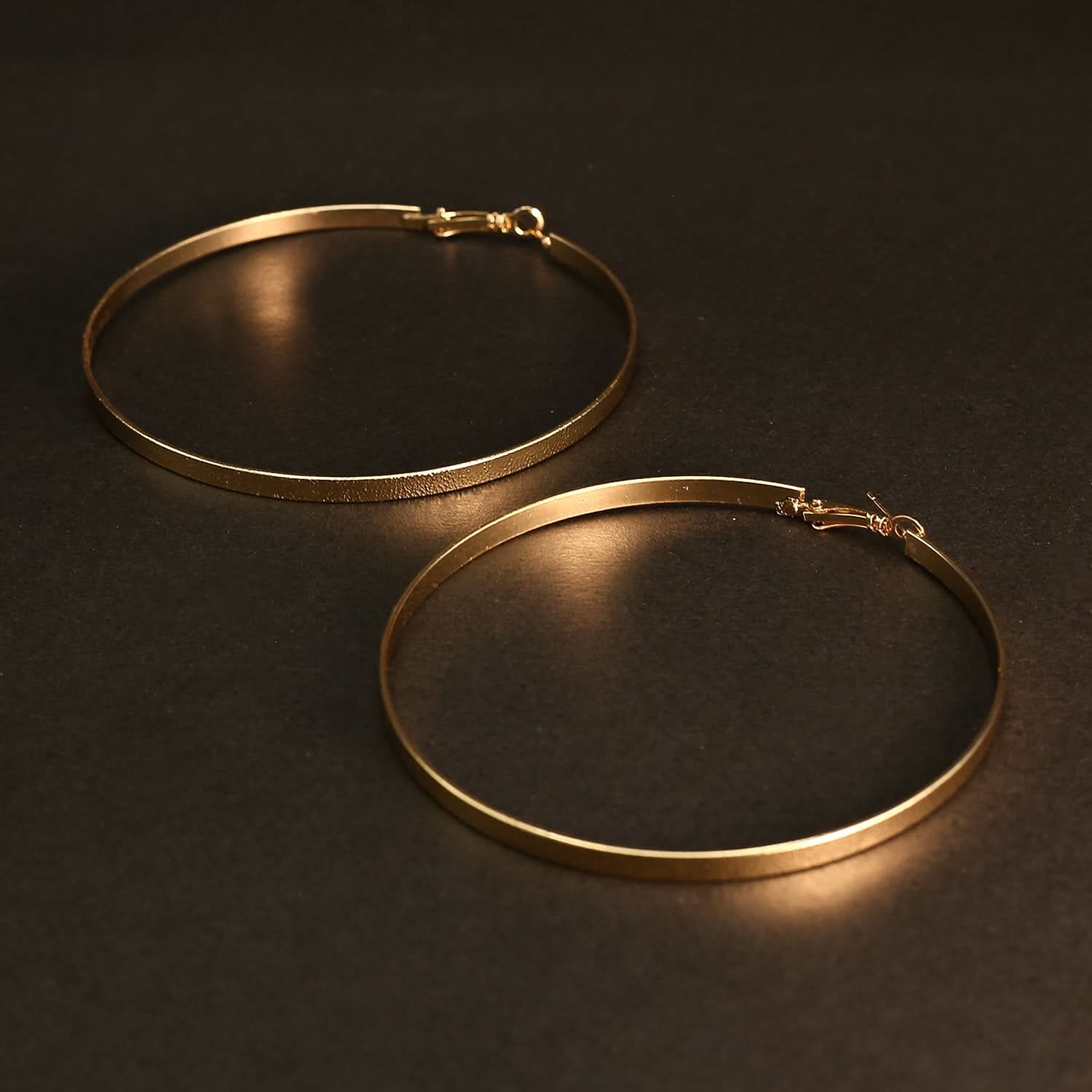 Women's Stylish Earring, Women Earrings & Tops, Chase Value, Chase Value