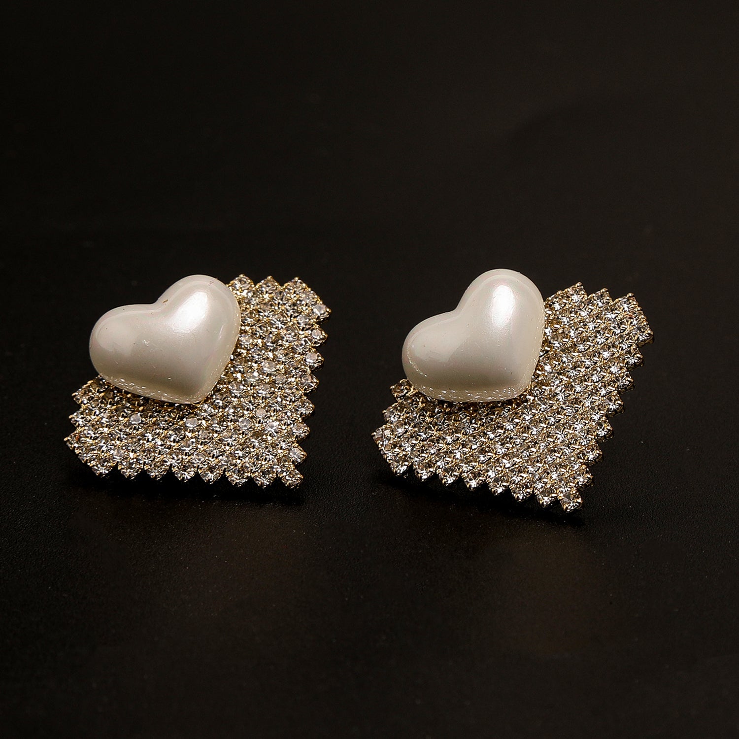 Women's Tops - A5, Women Earrings & Tops, Chase Value, Chase Value