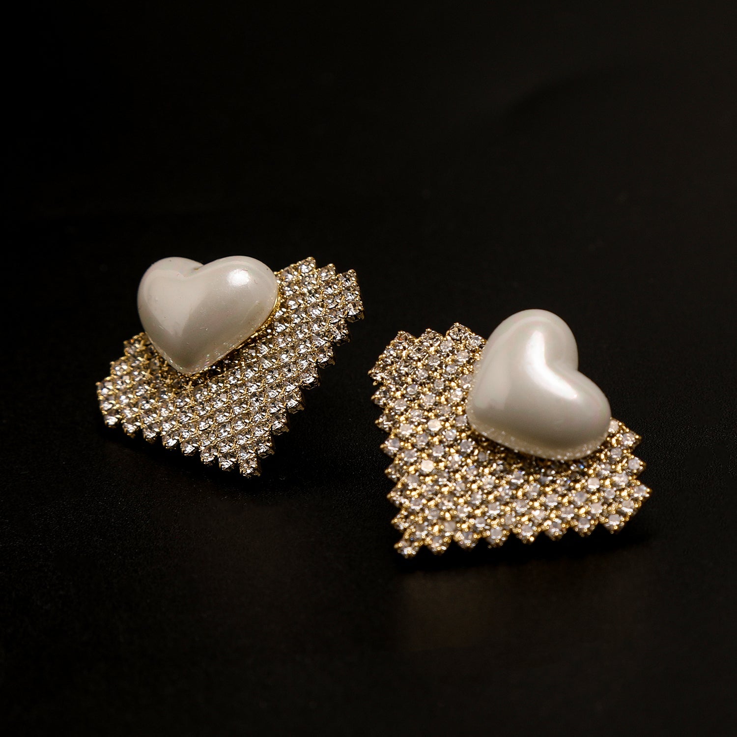 Women's Tops - A5, Women Earrings & Tops, Chase Value, Chase Value