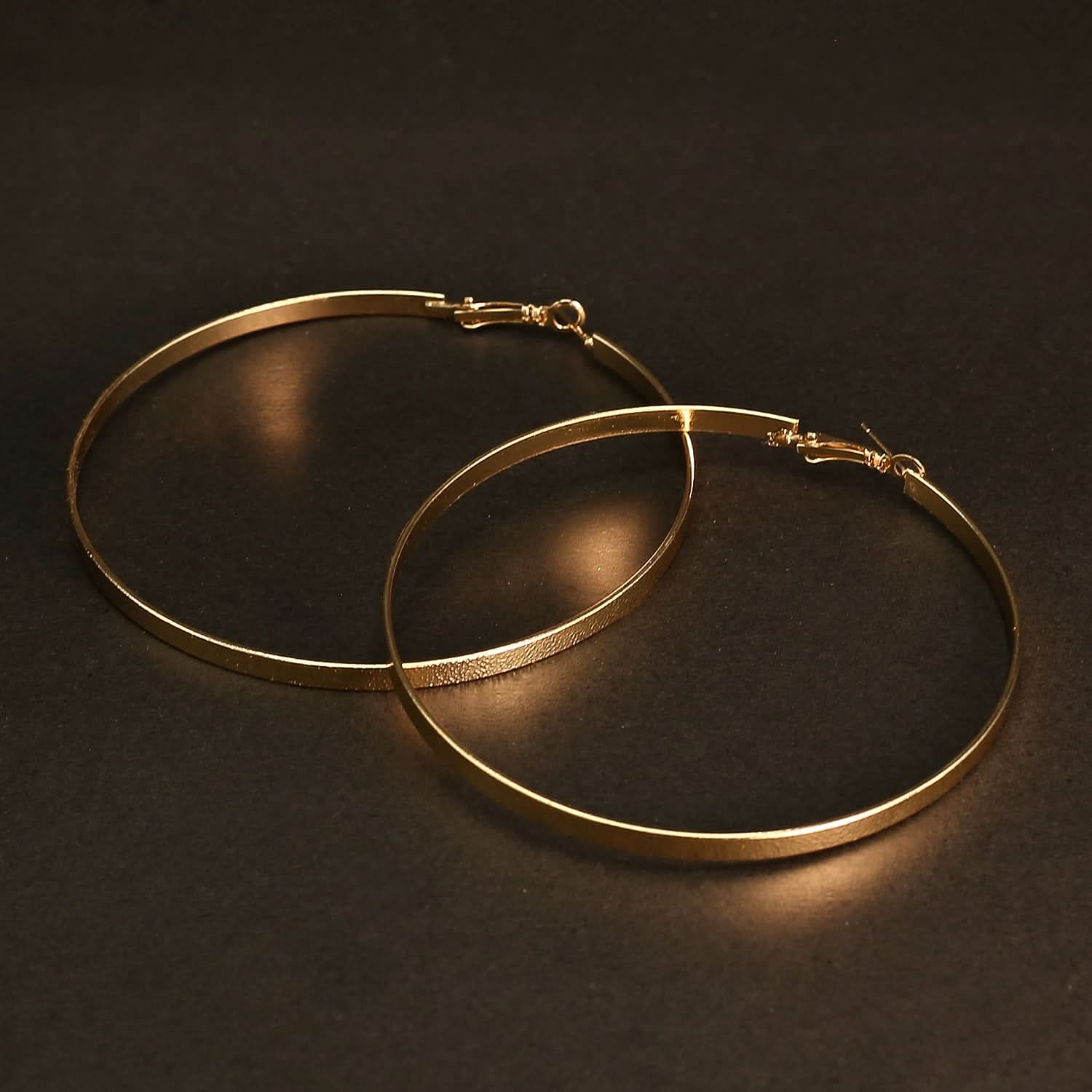 Women's Stylish Earring, Women Earrings & Tops, Chase Value, Chase Value