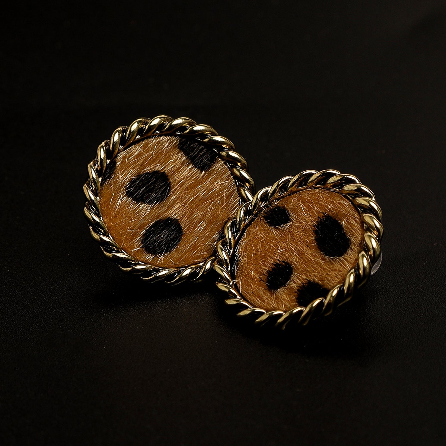 Women's Tops - A6, Women Earrings & Tops, Chase Value, Chase Value