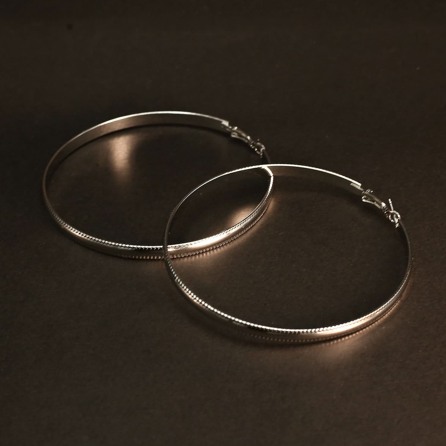Women's Stylish Earing, Women Earrings & Tops, Chase Value, Chase Value