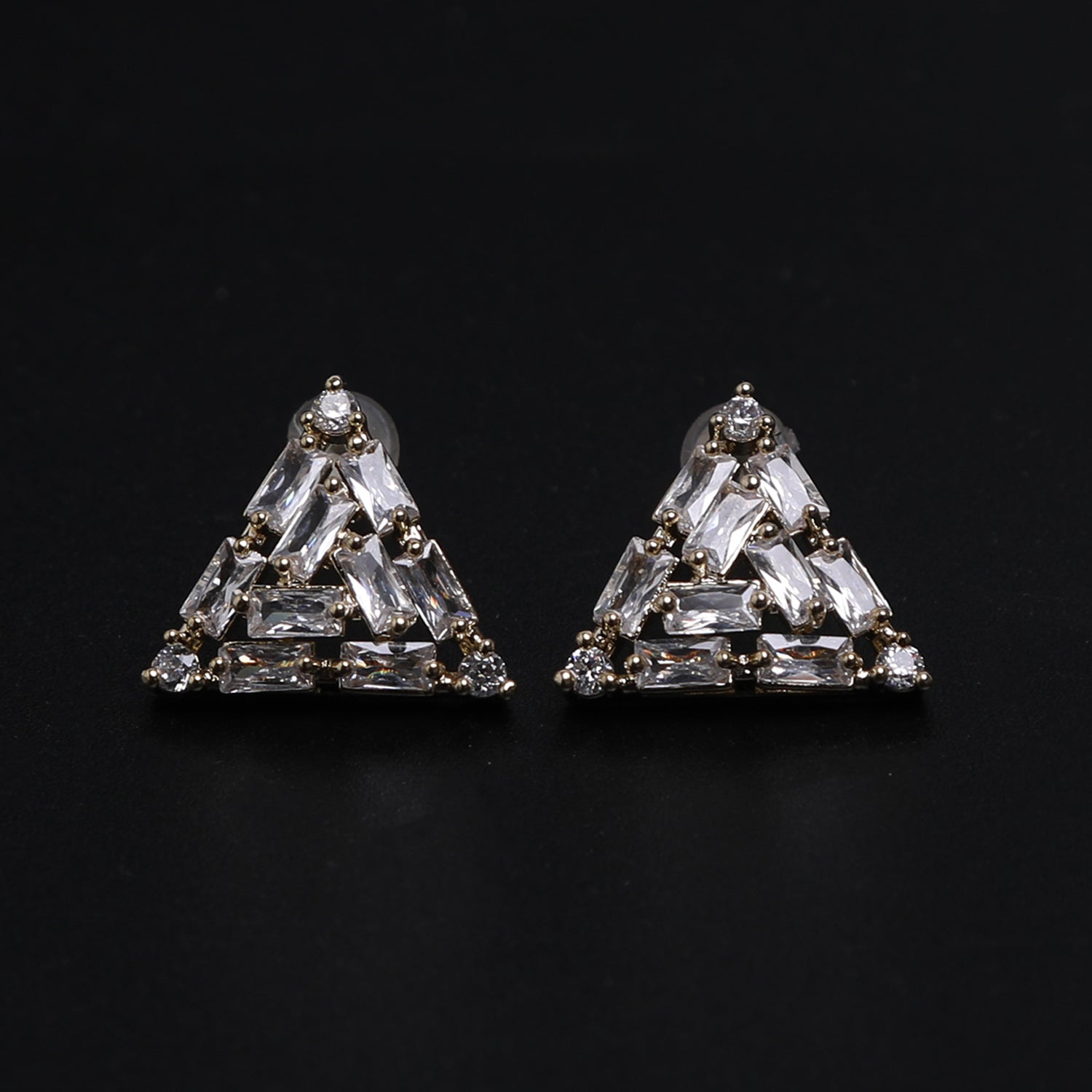 Women's Tops - A7, Women Earrings & Tops, Chase Value, Chase Value