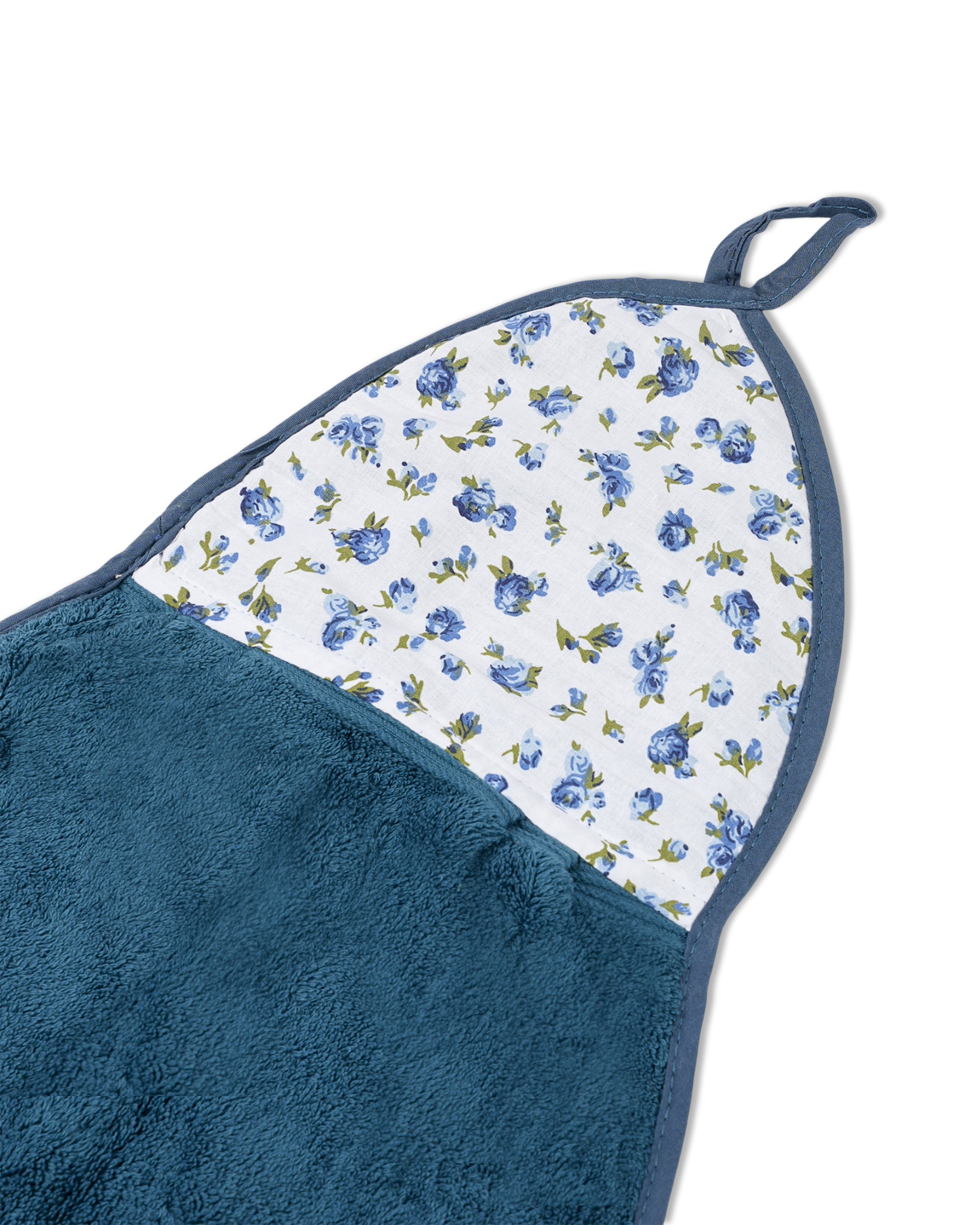 Hanging Towel, Bath Towels, Chase Value, Chase Value