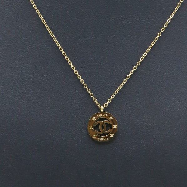 Chains and Locket - Golden