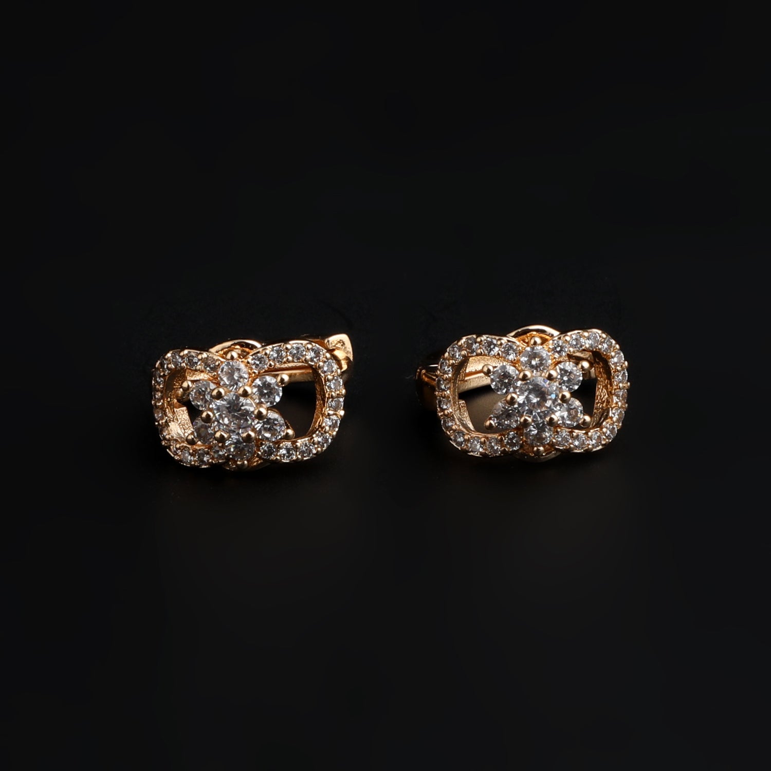 Women's Ear Bali - Golden, Women Earrings & Tops, Chase Value, Chase Value