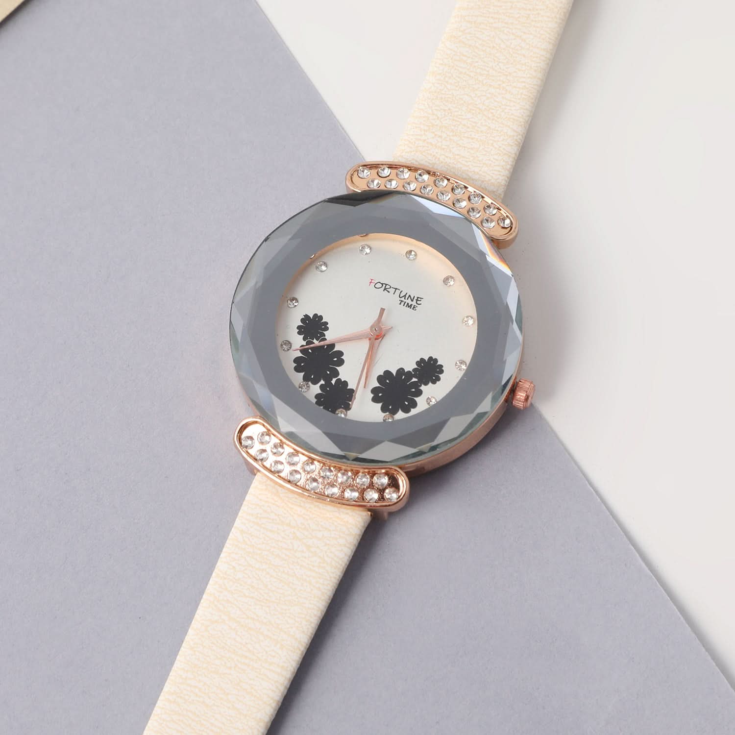 Stylish Women's Analog Watches, Women Watches, Chase Value, Chase Value