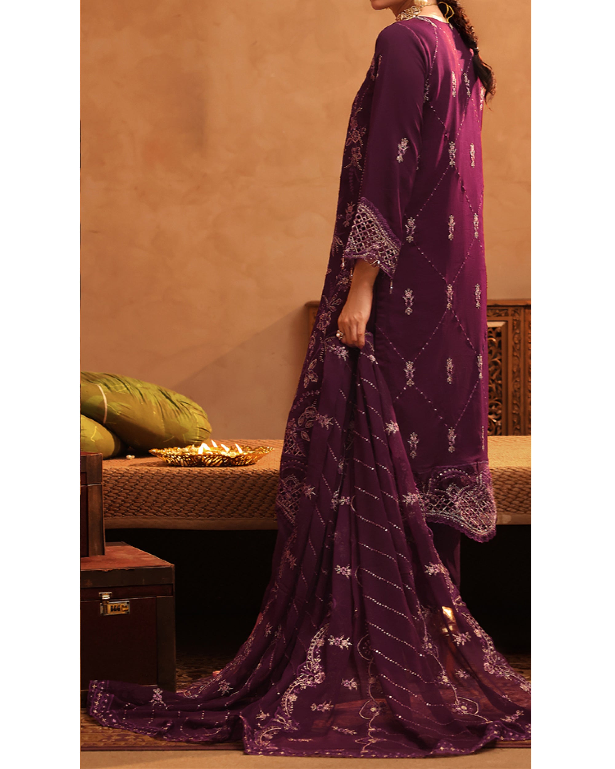 Zarineh Aina Chiffon Luxury Embroidered Suit - 3 Pc