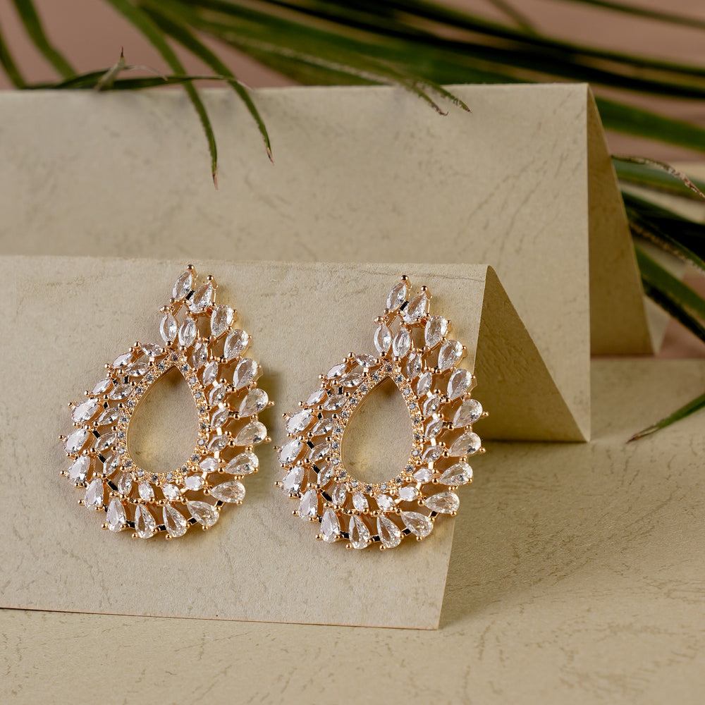 Women's Earring - Golden, Women Earrings & Tops, Chase Value, Chase Value