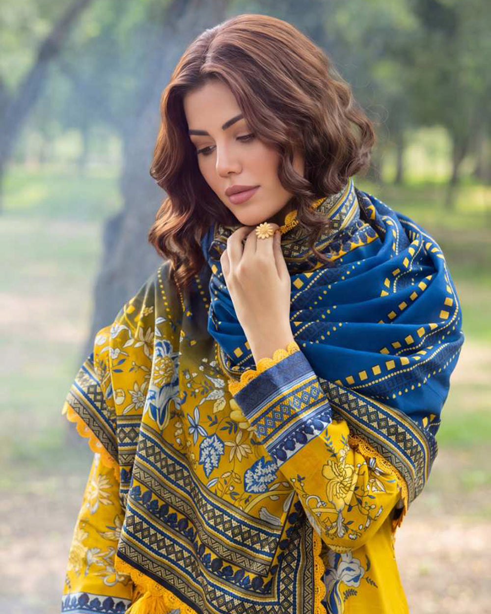 Colors Khaddar Digital Printed Suit - 3 Pc by Al-Zohaib