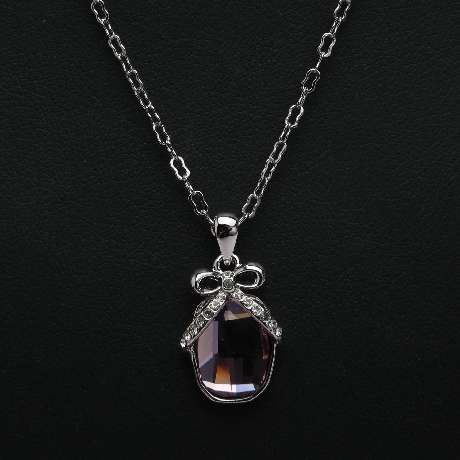 Women's Chain Locket, Women Chains & Lockets, Chase Value, Chase Value