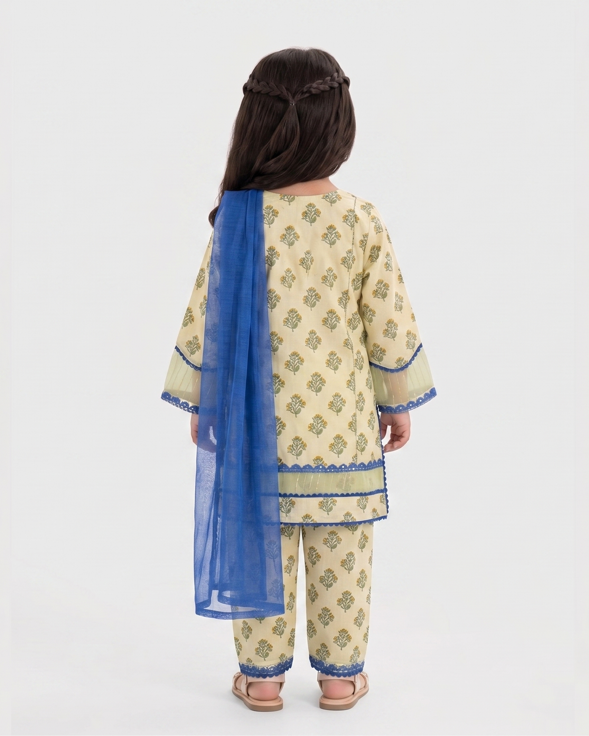 Eminent Girls' Essential Embroidered Dyed 3 Pc Suit