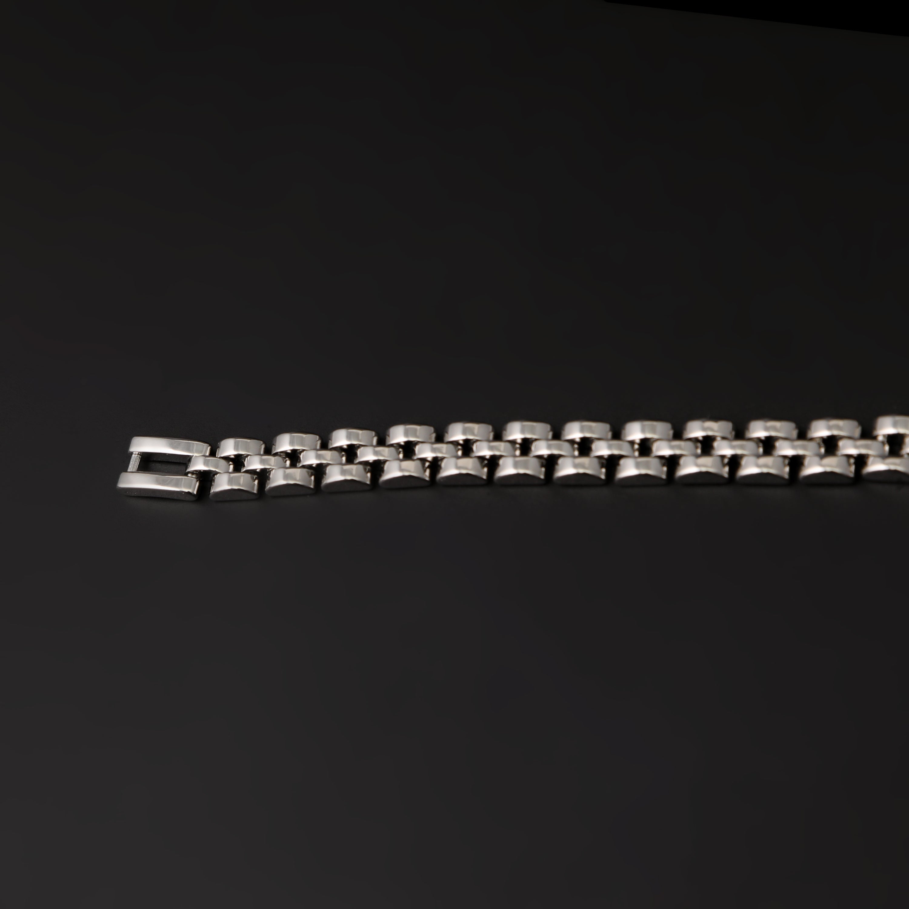 Women's Brecletes - Silver, Women Bangles & Bracelets, Chase Value, Chase Value