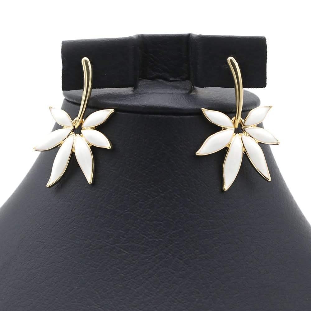 Women's Earings - White, Women Earrings & Tops, Chase Value, Chase Value