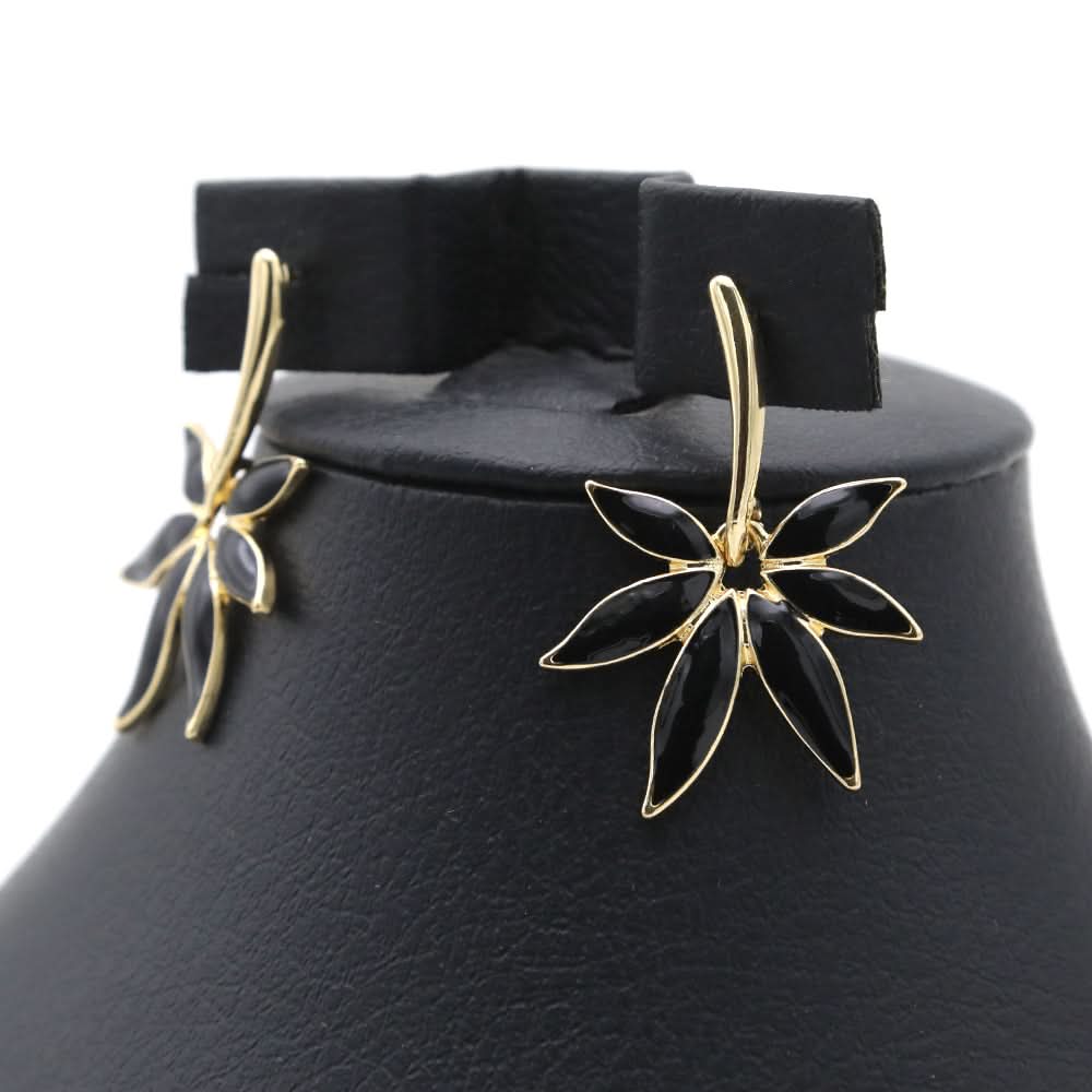 Women's Earings - Black, Women Earrings & Tops, Chase Value, Chase Value