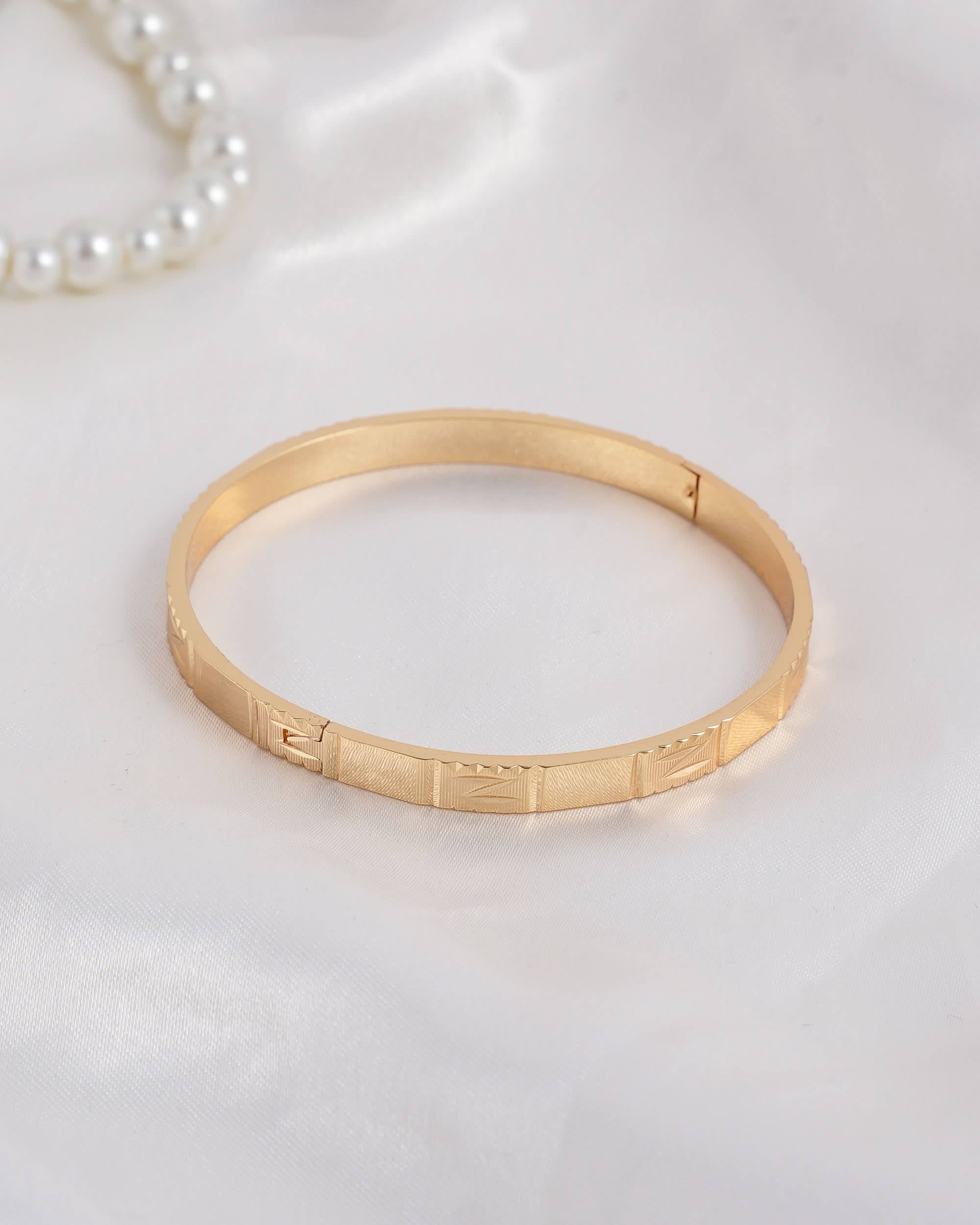 Eminent Women's Kara - Golden, Women Bangles & Bracelets, Eminent, Chase Value