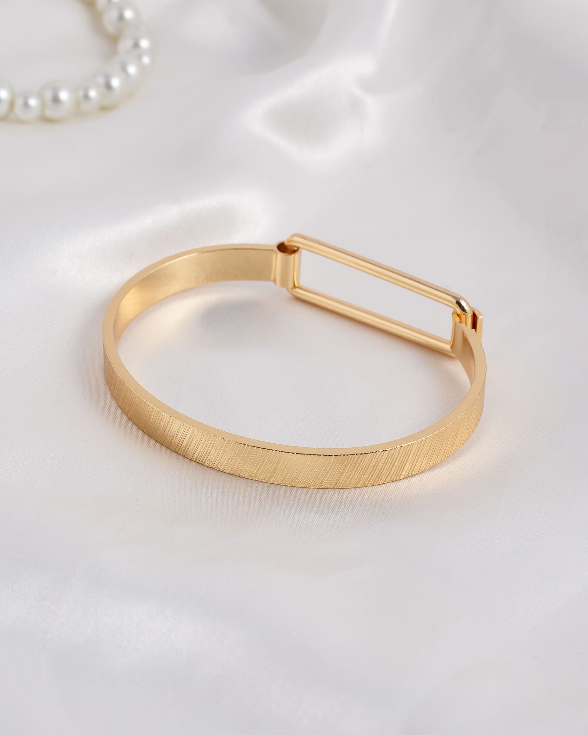 Eminent Women's Kara - Golden, Women Bangles & Bracelets, Eminent, Chase Value