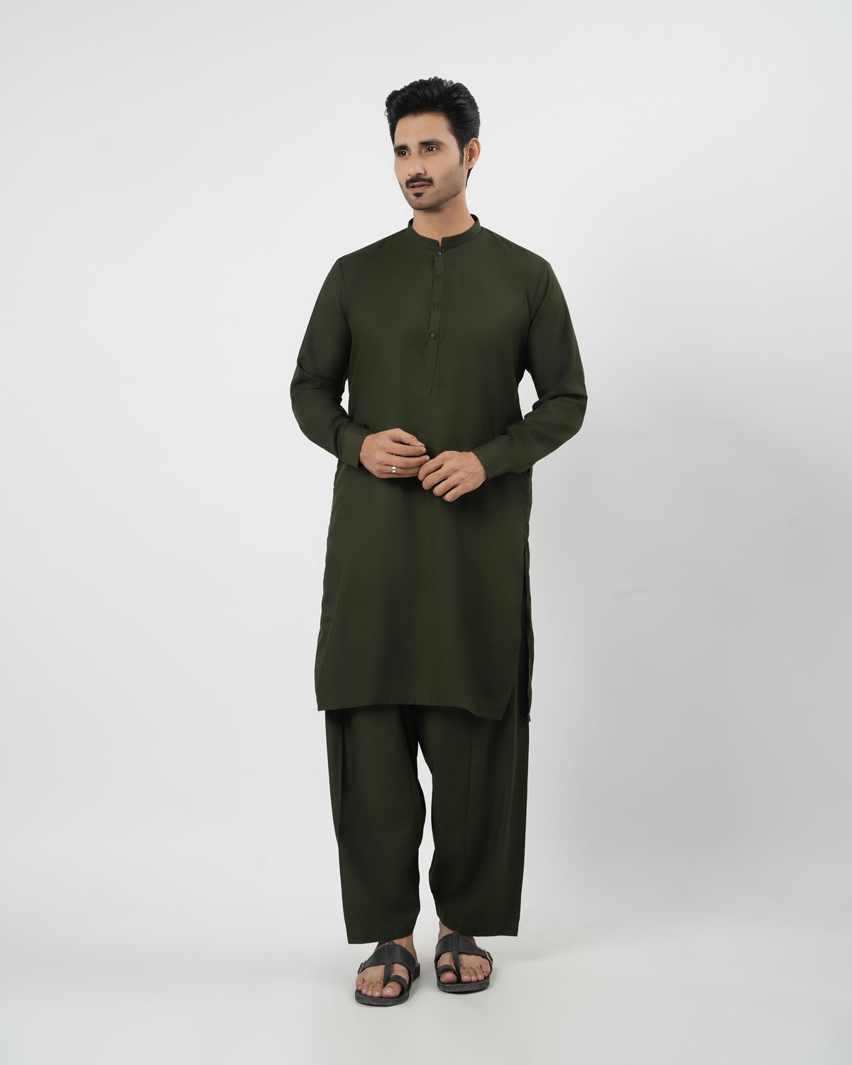 Valuables Men’s Plain Shalwar Kameez