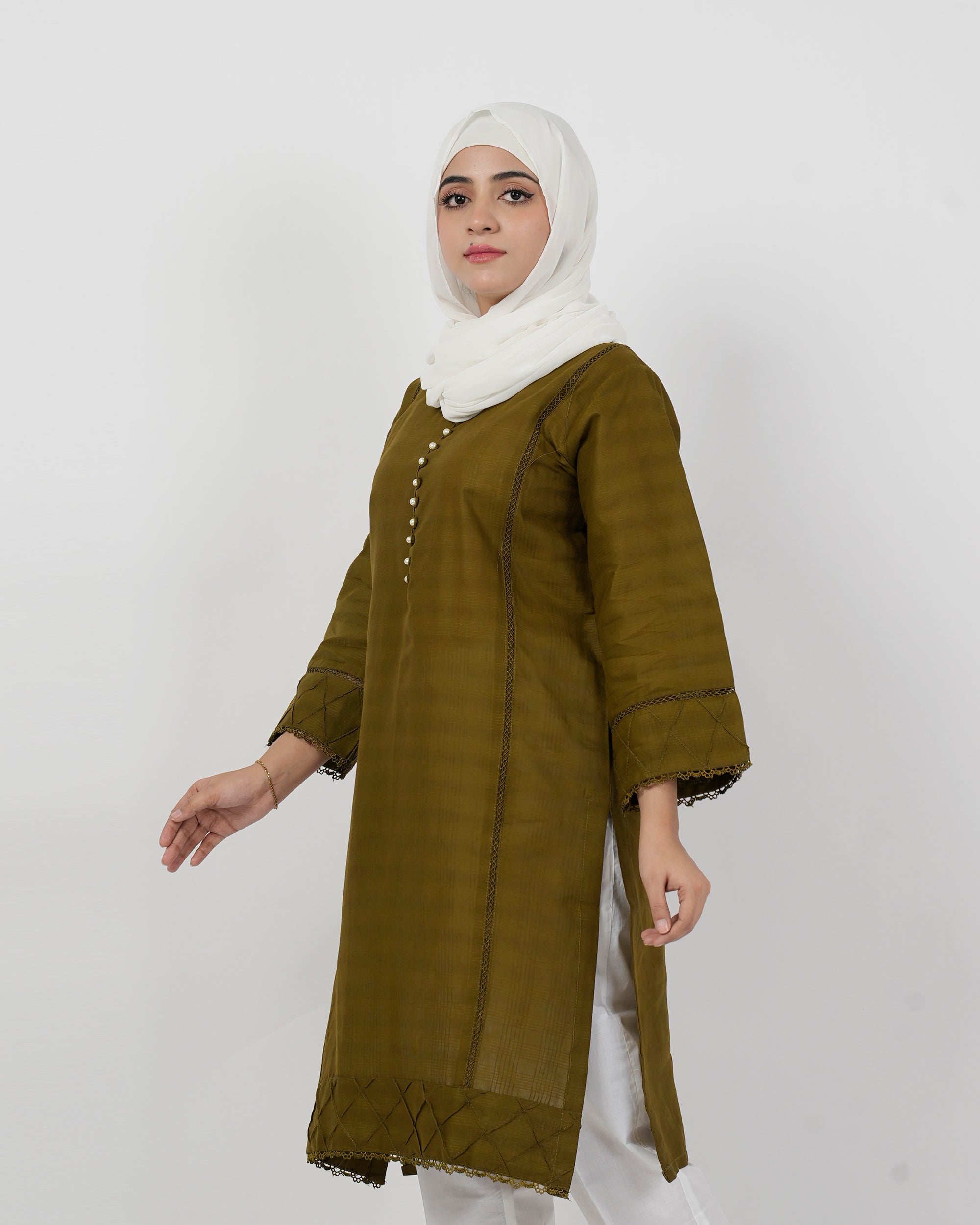 Valuables Women Jacquard Kurti, Women Ready Kurtis, Chase Value, Chase Value