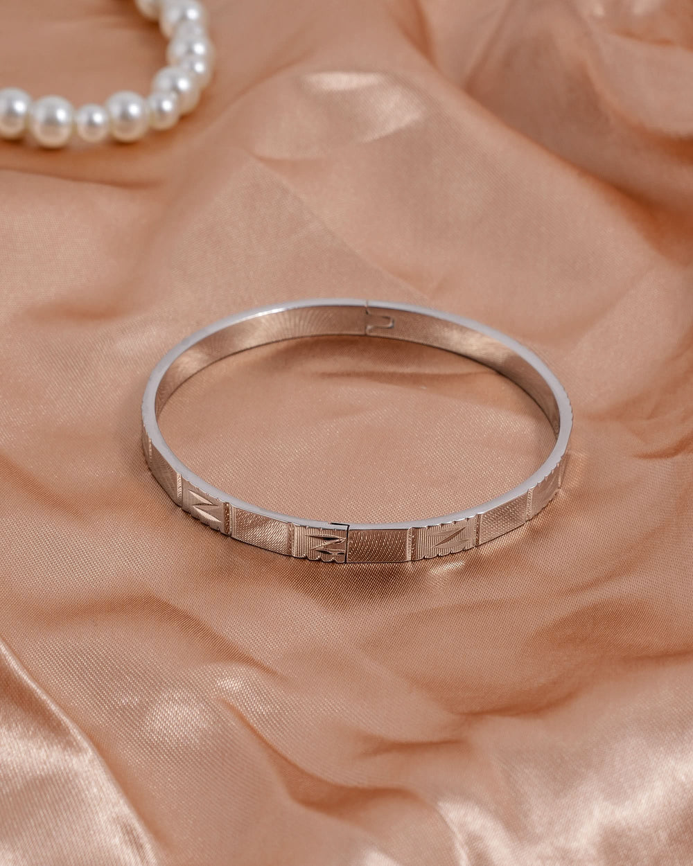 Eminent Women's Kara - Silver, Women Bangles & Bracelets, Eminent, Chase Value