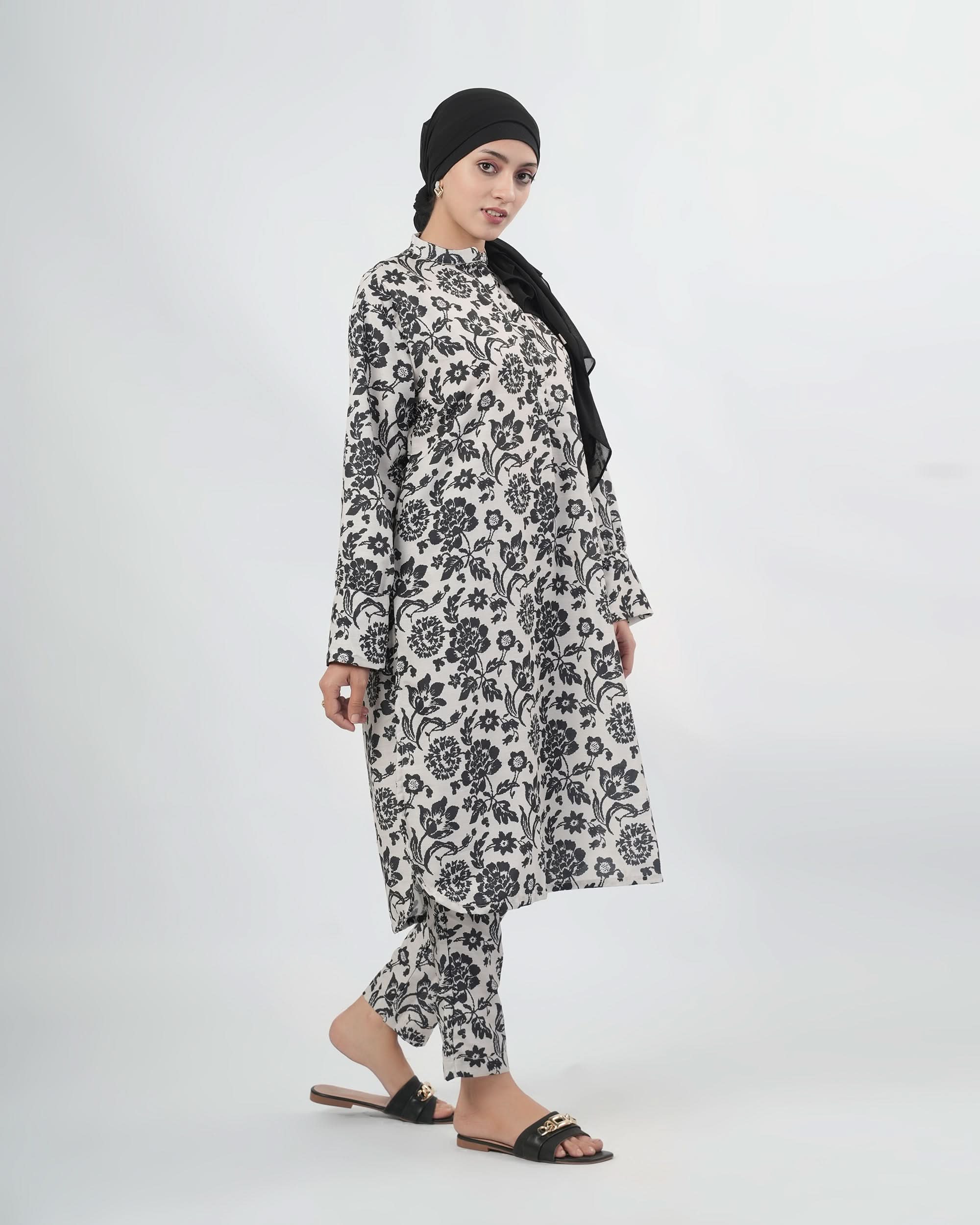 Valuebles Women's Shalwar Kameez 2pcs Suit, Women Shalwar Suits, Chase Value, Chase Value