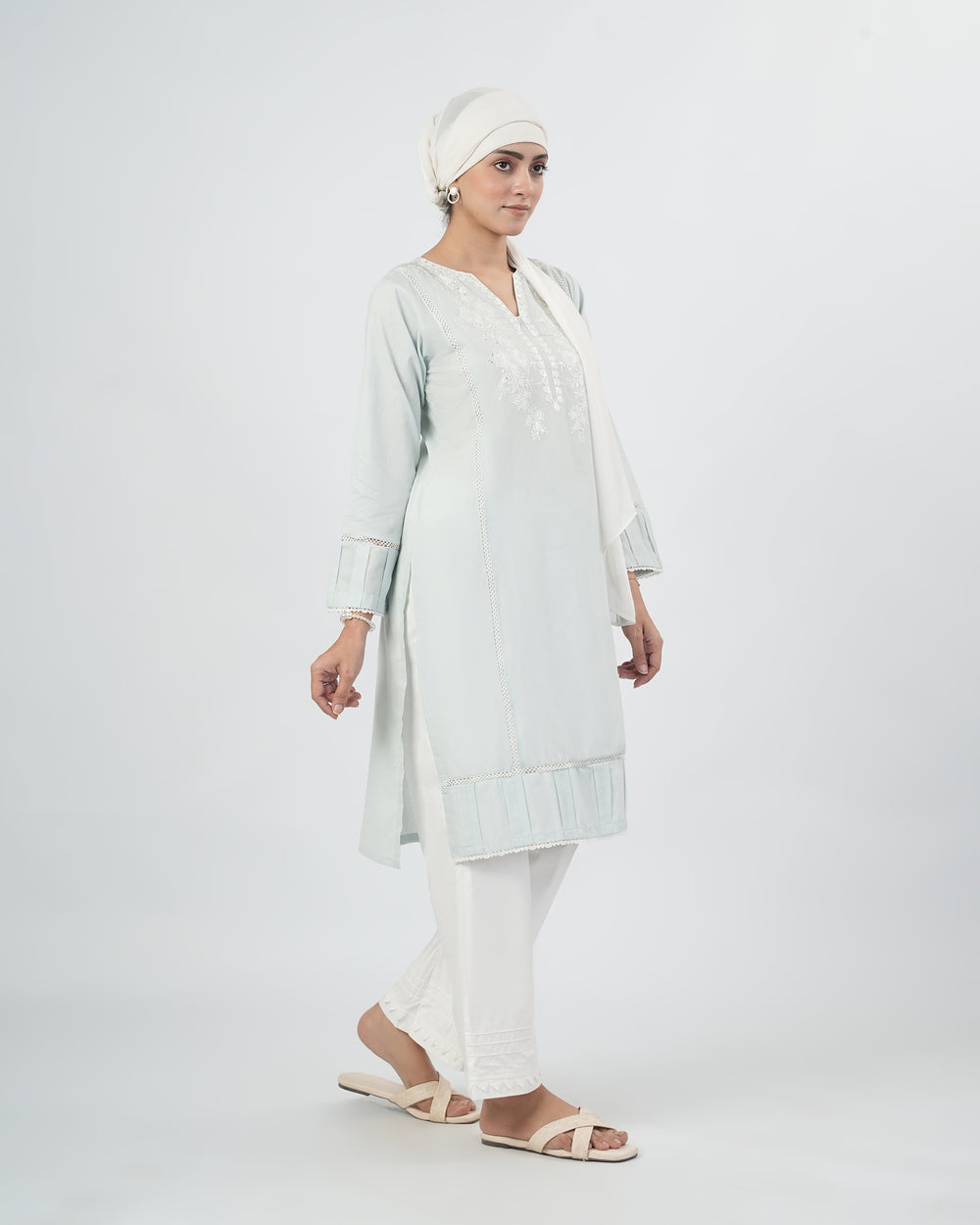 Valuables Women Embroidered Kurti, Women Ready Kurtis, Chase Value, Chase Value