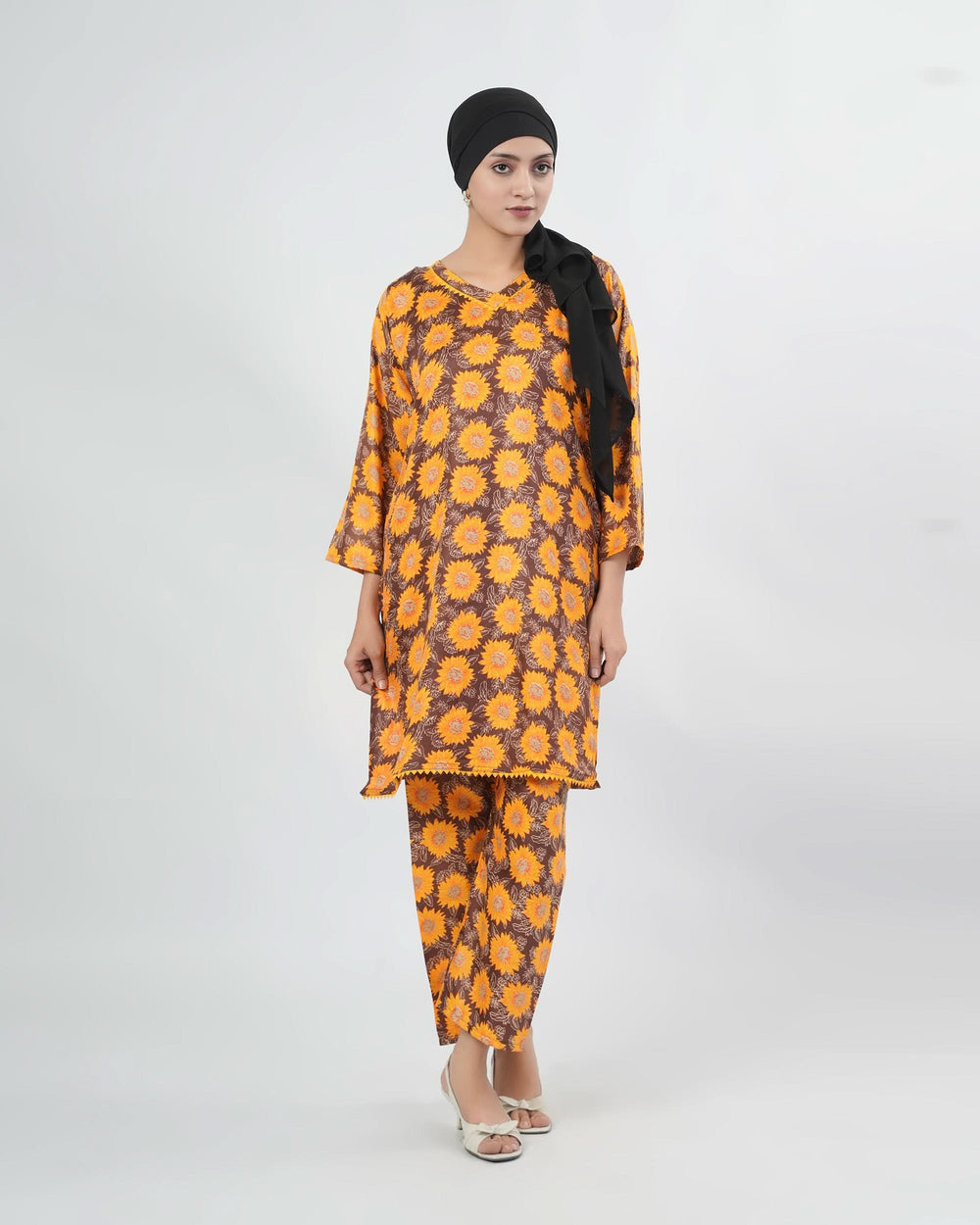 Women's 2-piece Suit, Women Shalwar Suits, Chase Value, Chase Value