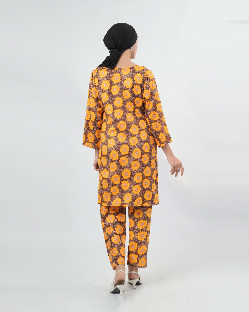 Women's 2-piece Suit, Women Shalwar Suits, Chase Value, Chase Value