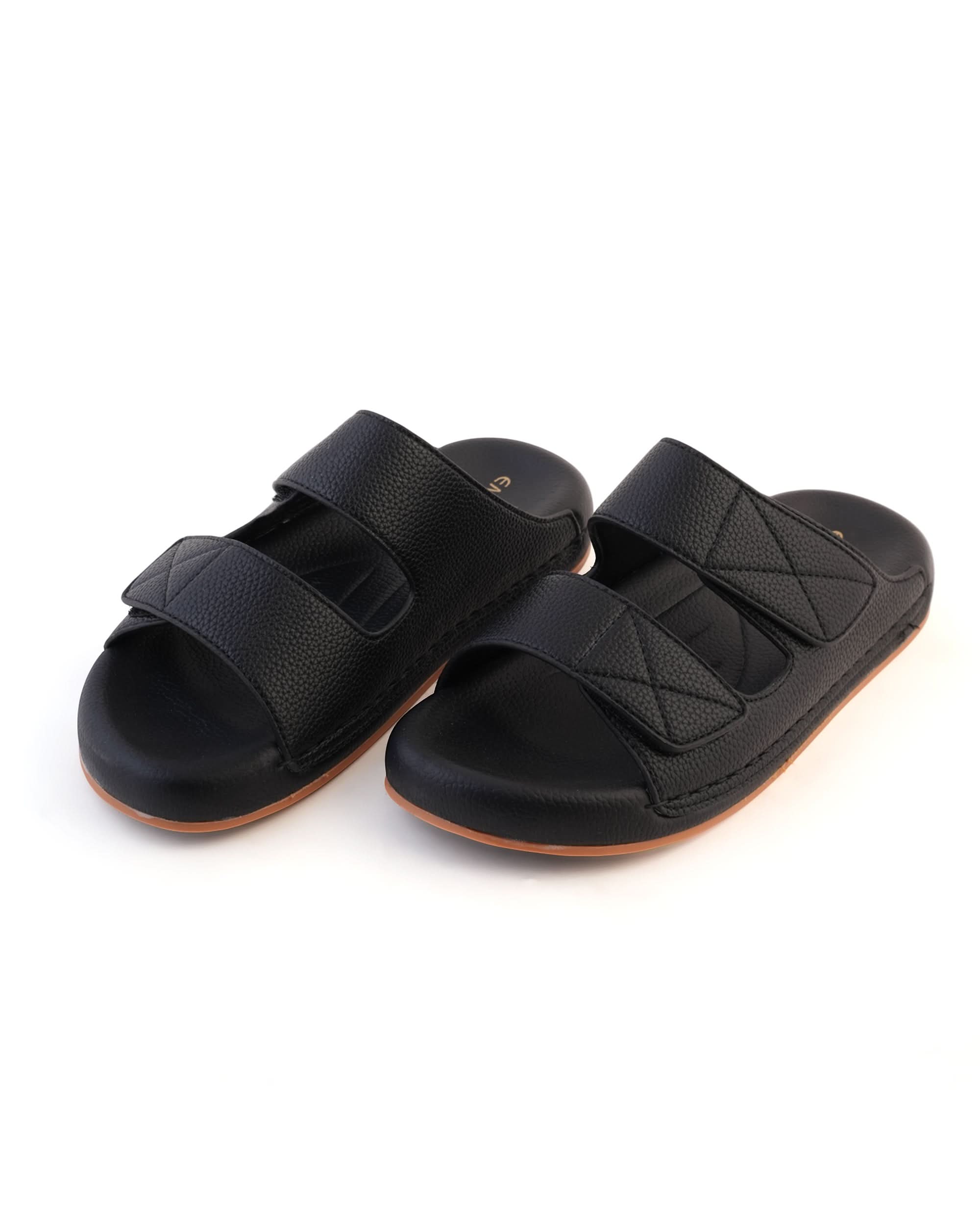 Eminent Men’s Slipper, Men's Slippers, Eminent, Chase Value