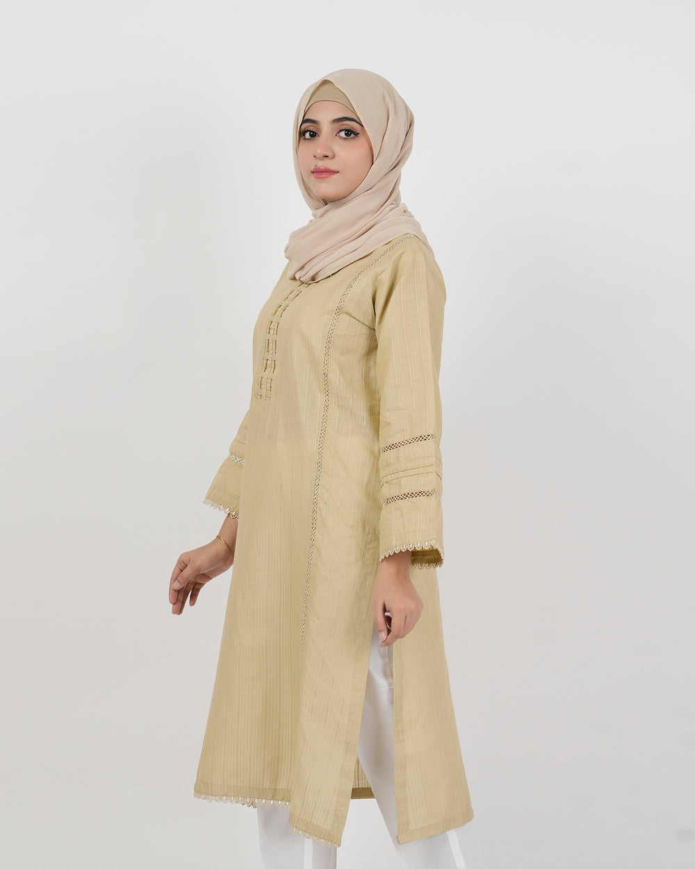 Valuables Women Jacquard Kurti, Women Ready Kurtis, Chase Value, Chase Value