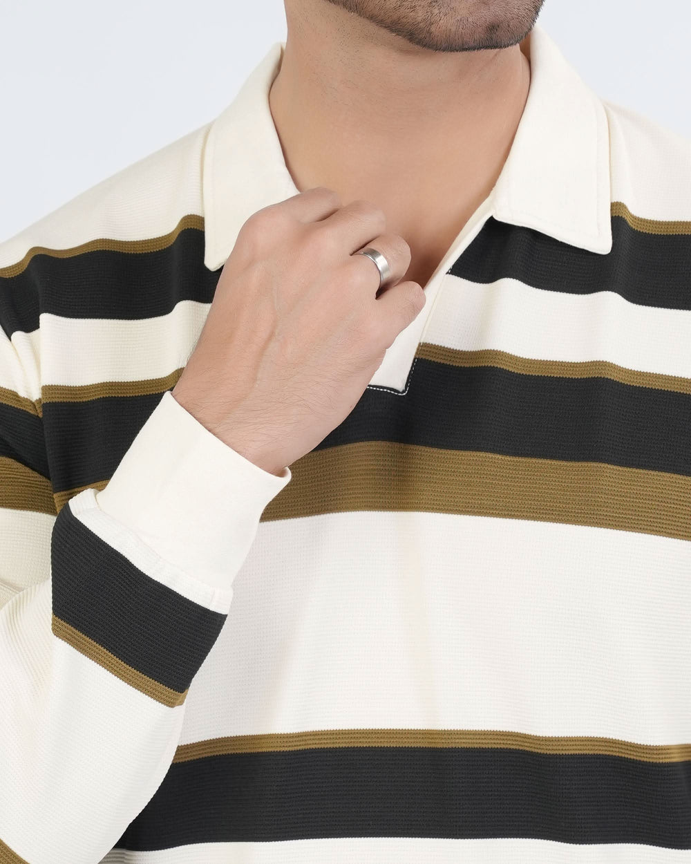 Valuables Men Sweatshirt, Men's Sweater & Sweat Shirts, Chase Value, Chase Value