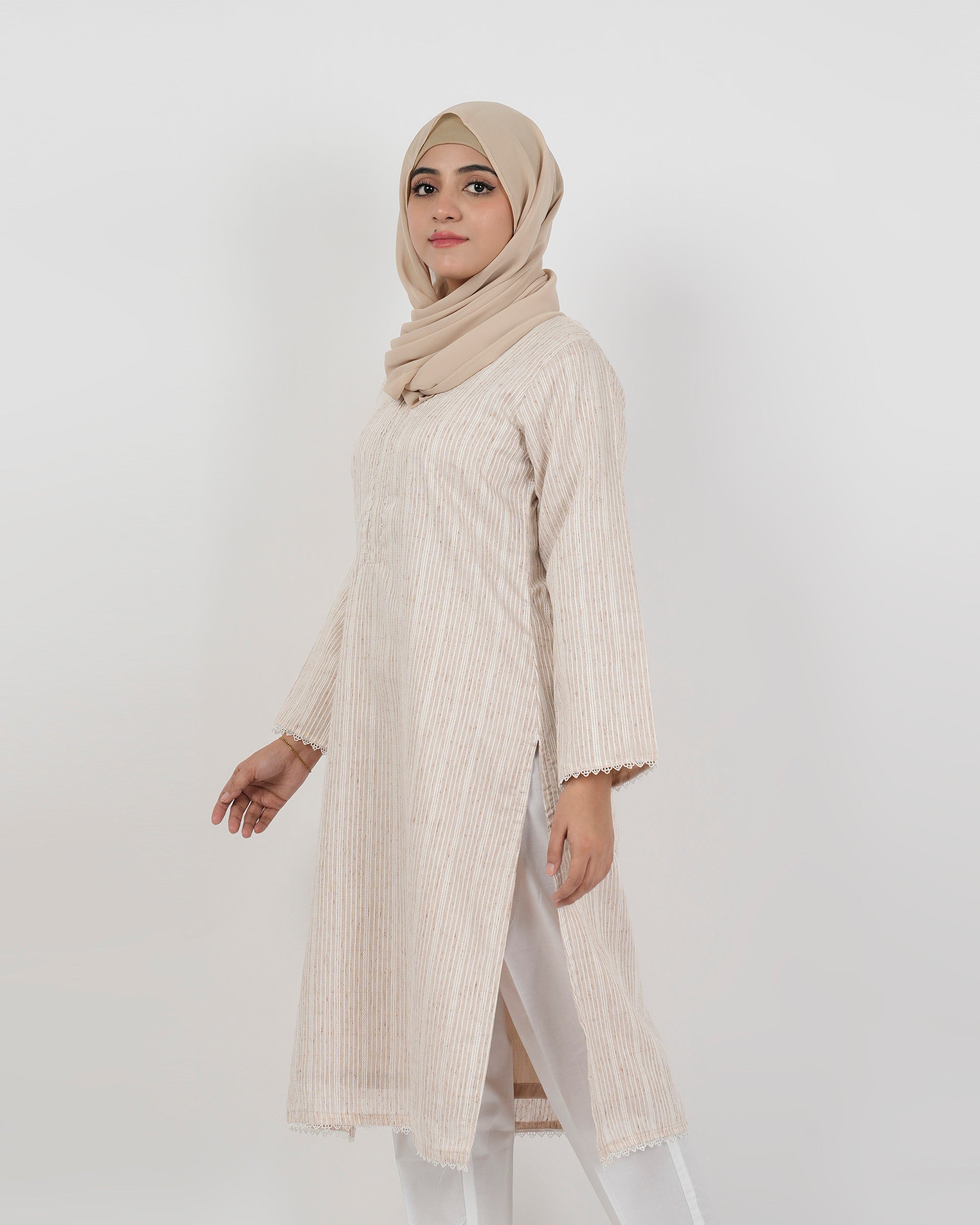 Valuables Women Formal Kurti, Women Ready Kurtis, Chase Value, Chase Value