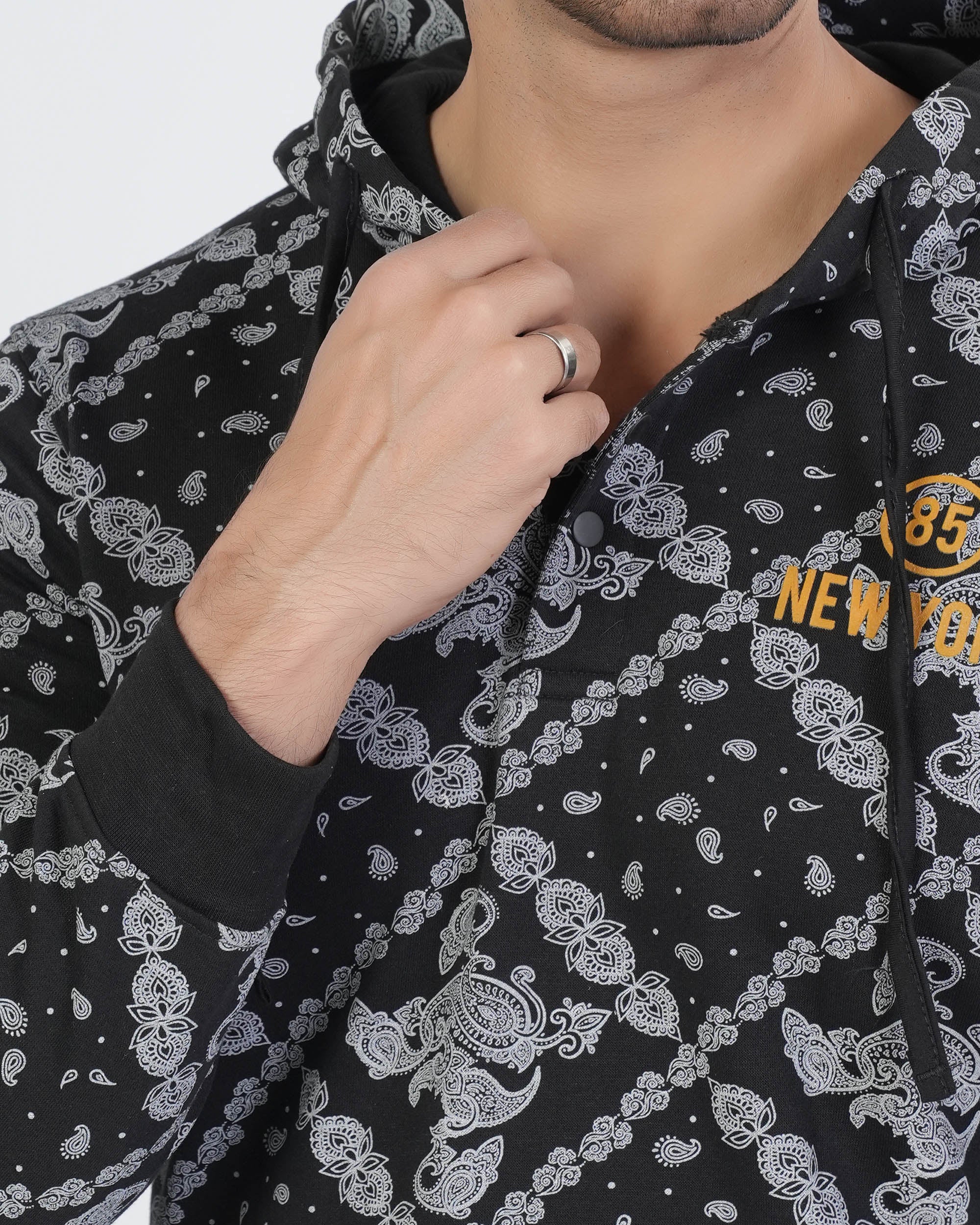 Men's Pull-Over Hooded