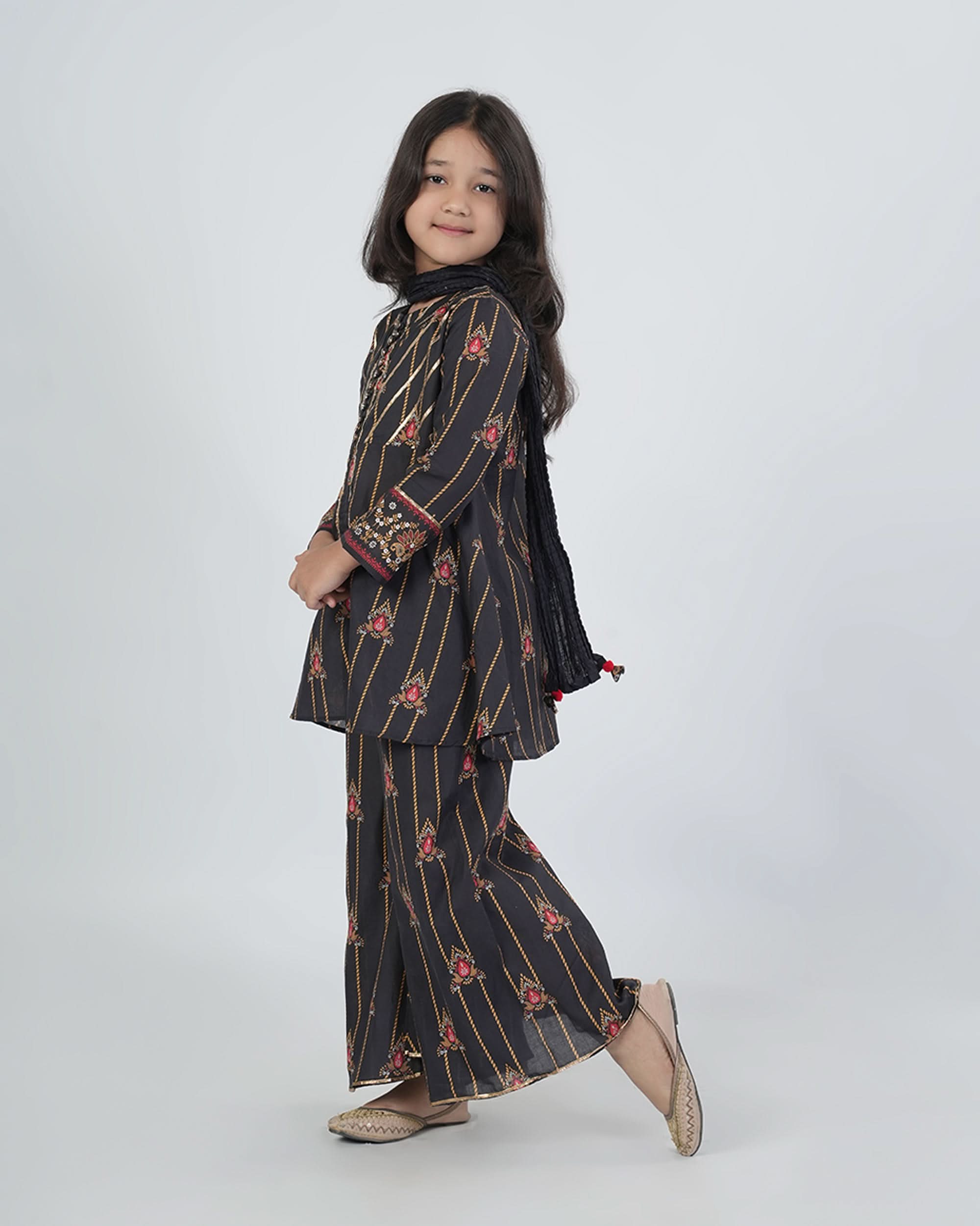Eminent Girls Full Sleeves Suit - Black, Girls Shalwar Kameez, Eminent, Chase Value