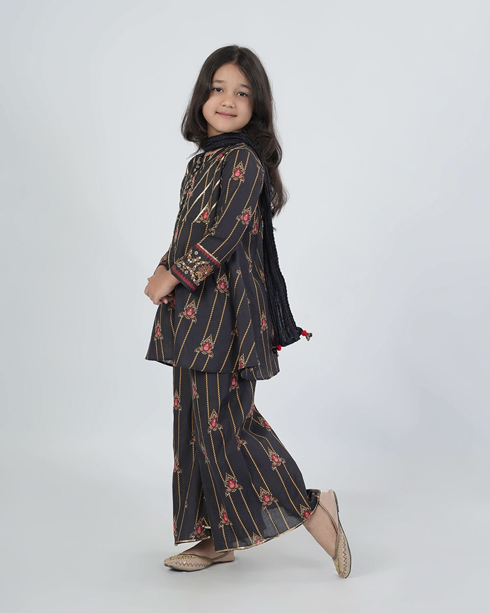 Eminent Girls Full Sleeves Suit - Black, Girls Shalwar Kameez, Eminent, Chase Value