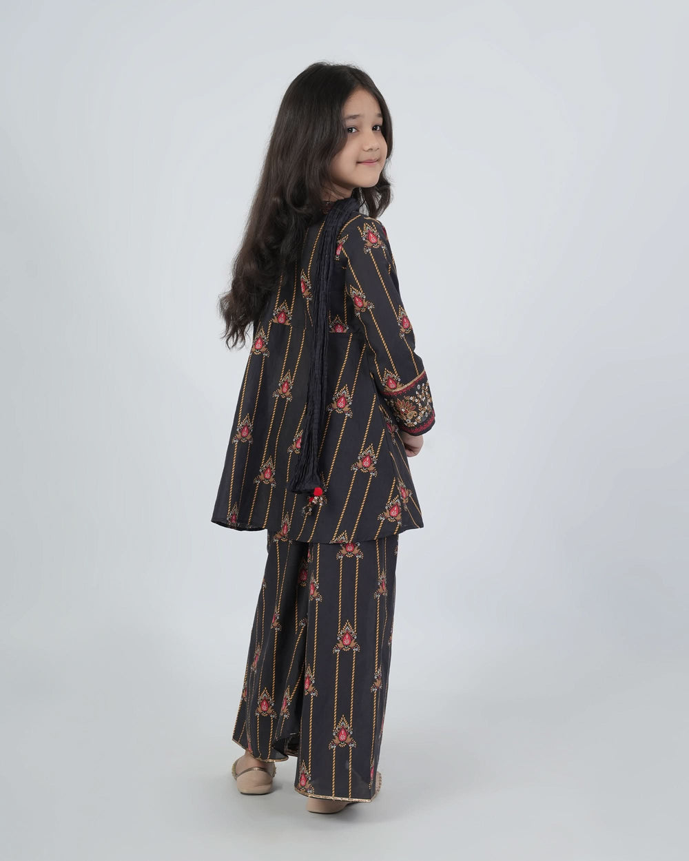 Eminent Girls Full Sleeves Suit - Black, Girls Shalwar Kameez, Eminent, Chase Value