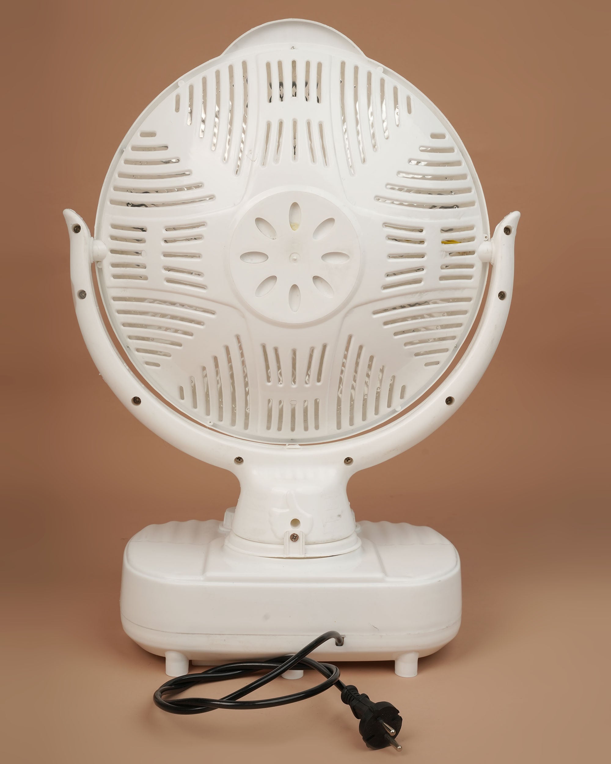 Loin 14" Parabolic Heater - 910