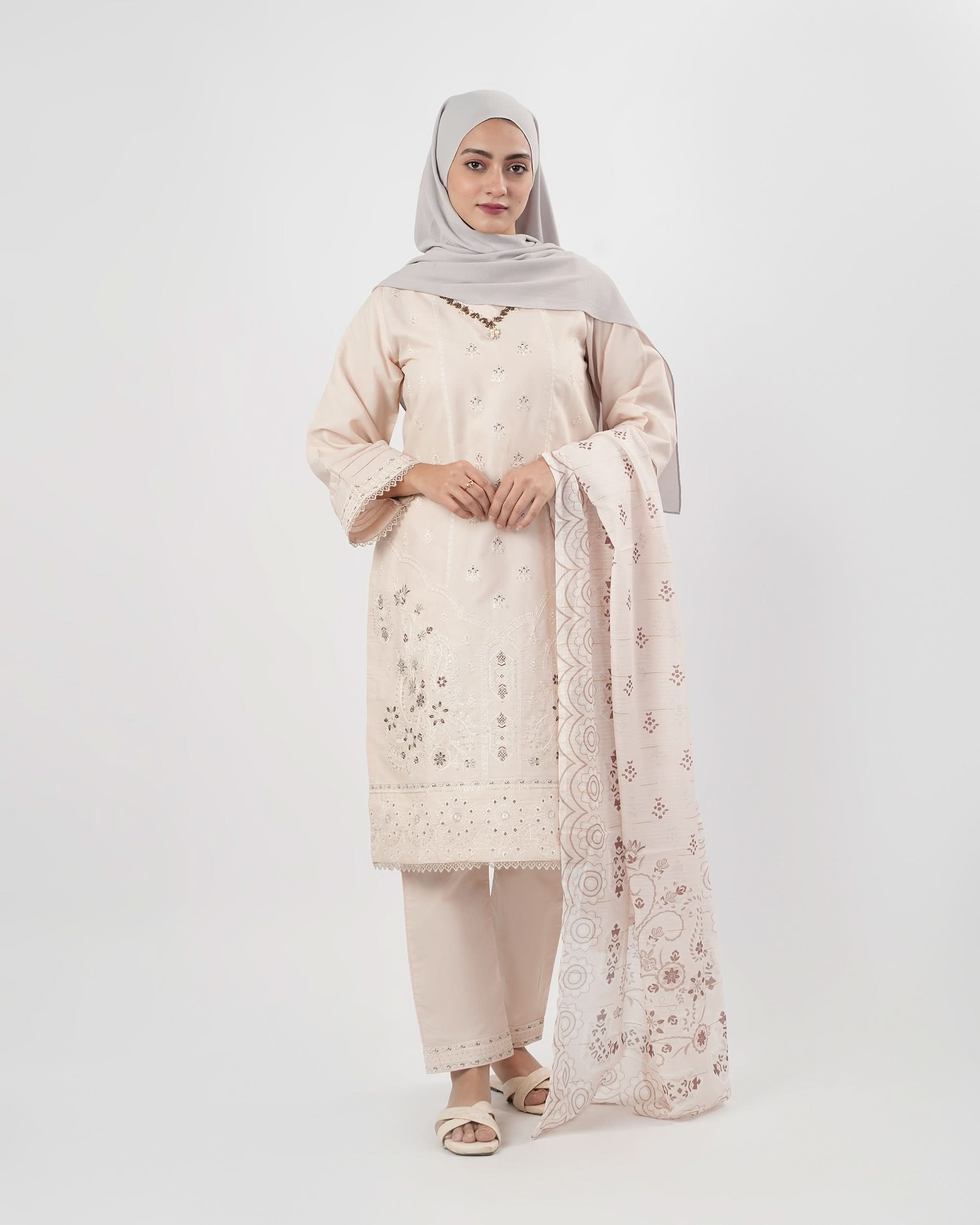 Valuables Women Embroidered 3Pcs Suit, Women Shalwar Suits, Valuables, Chase Value