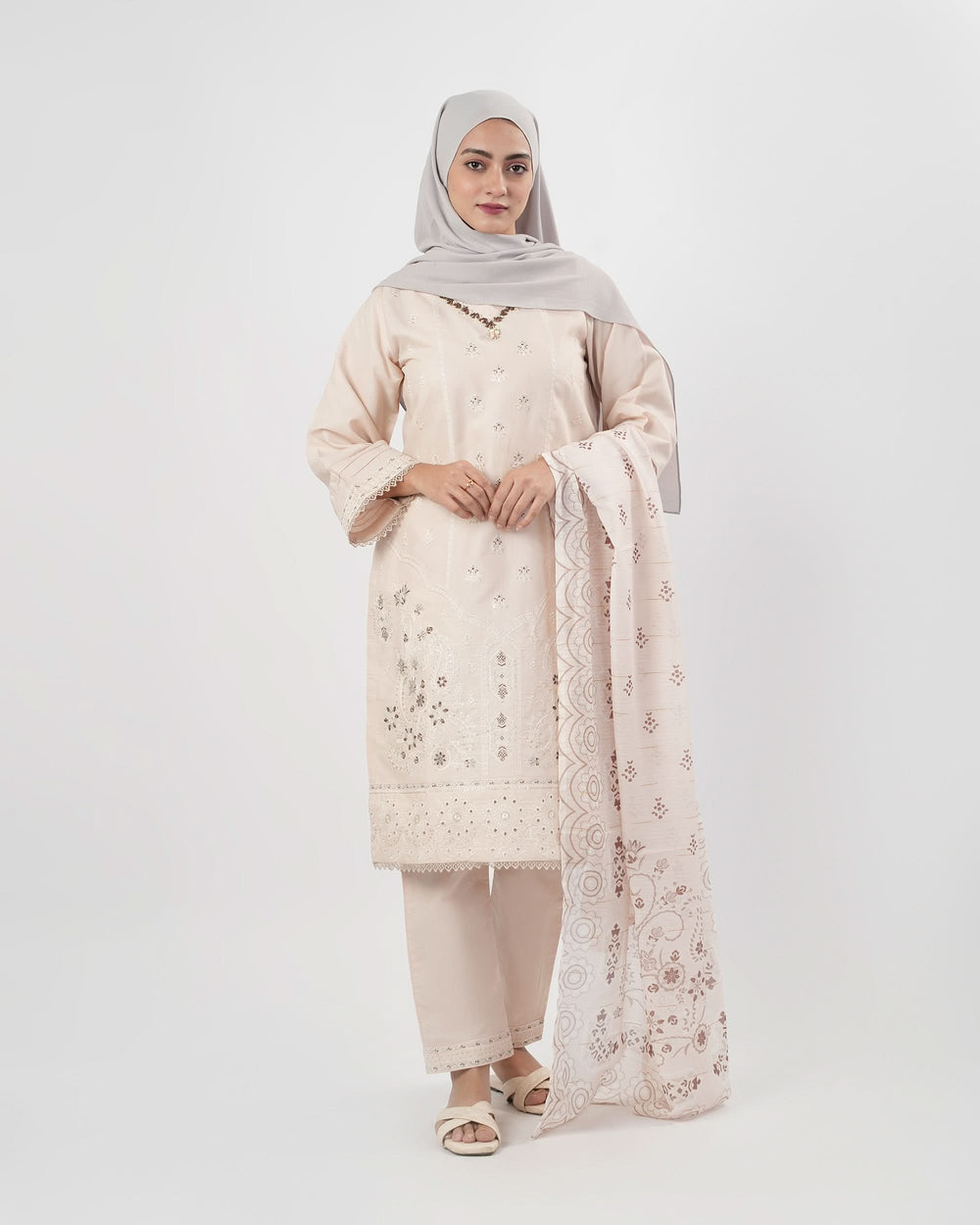 Valuables Women Embroidered 3Pcs Suit, Women Shalwar Suits, Valuables, Chase Value