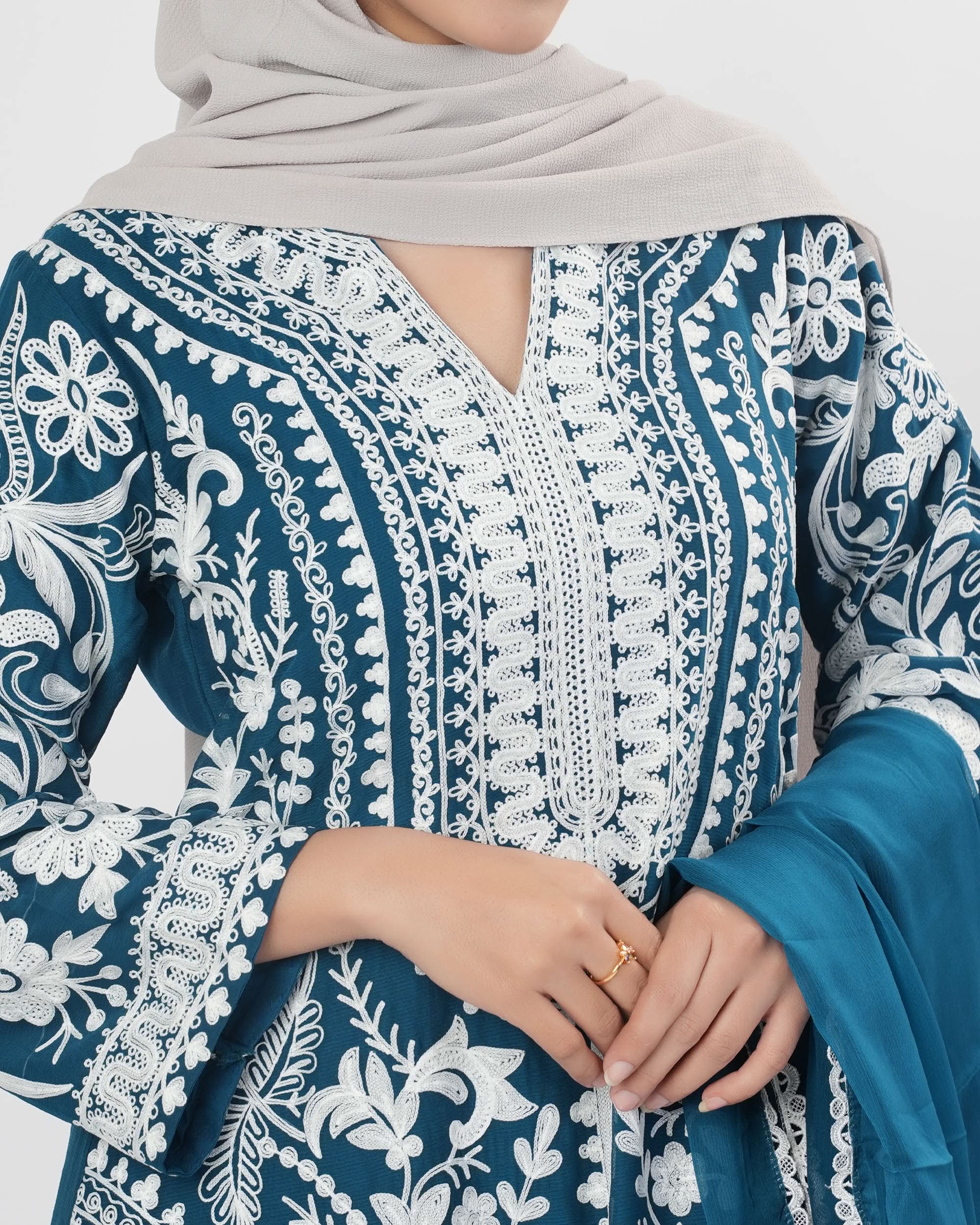 Valuables Women Chiffon Embroidered 3-Piece Suit, Women Shalwar Suits, Valuables, Chase Value