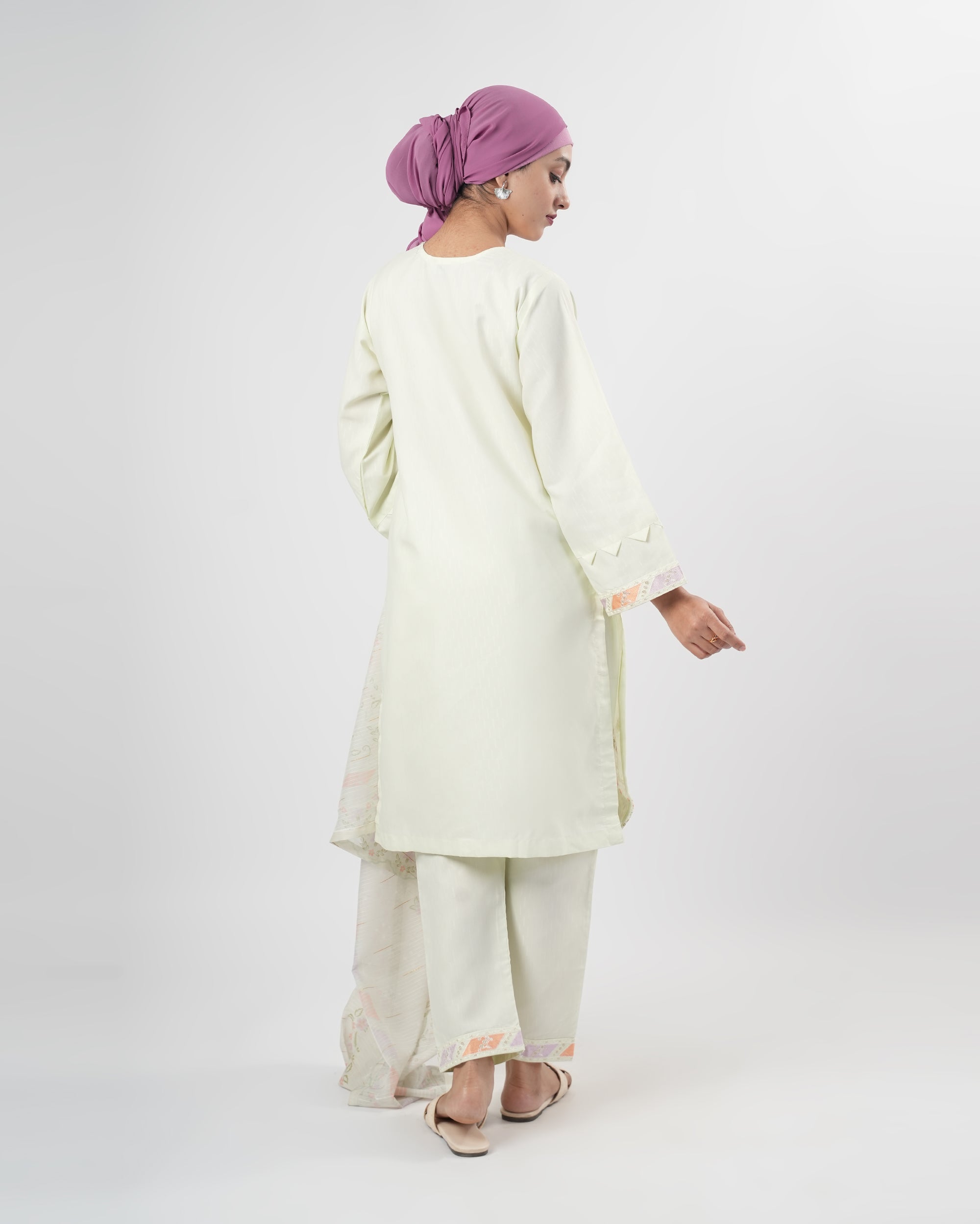 Valuables Women Embroidered 3Pcs Suit