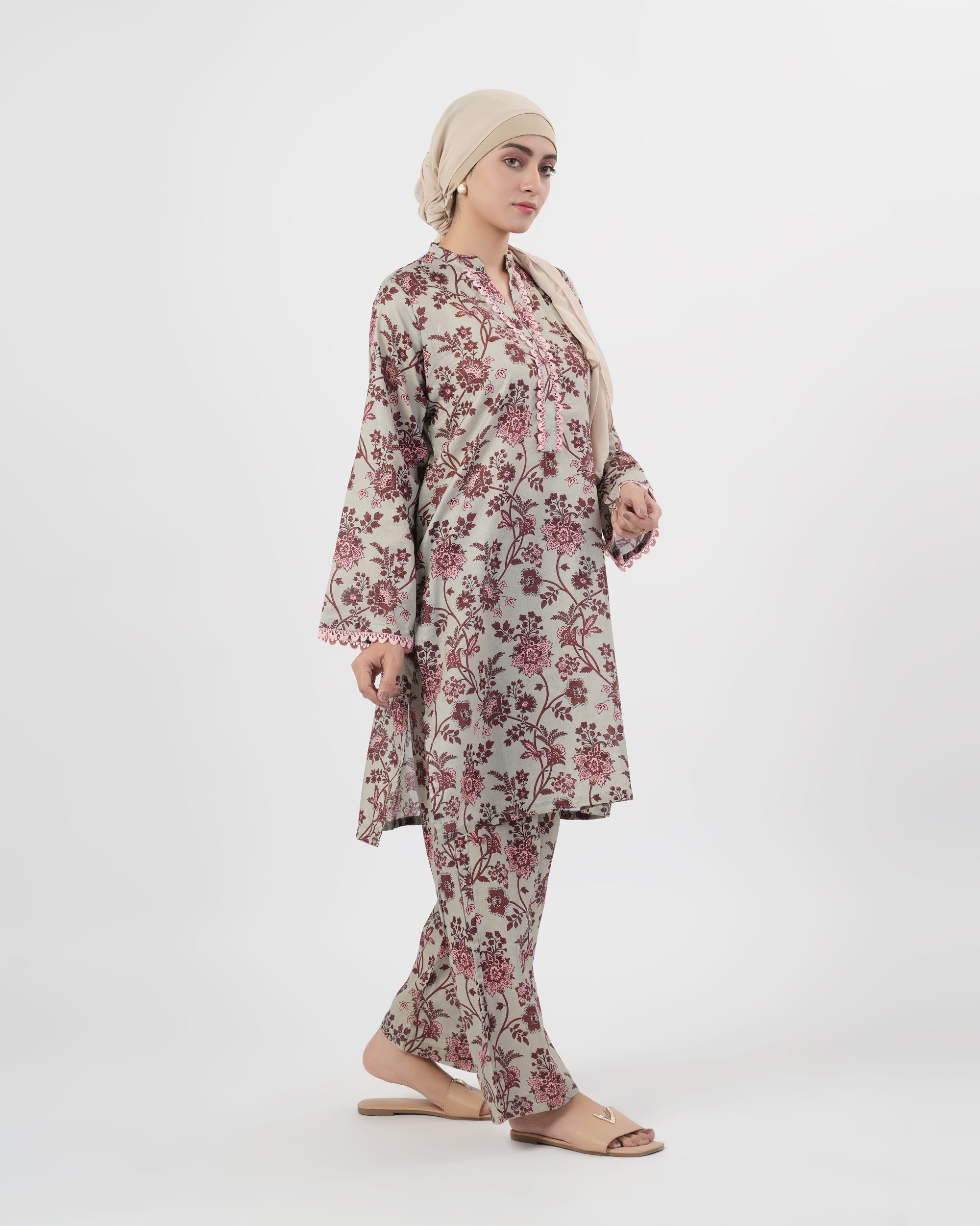 Valuables Women’s Printed Lawn 2 Pcs Suit